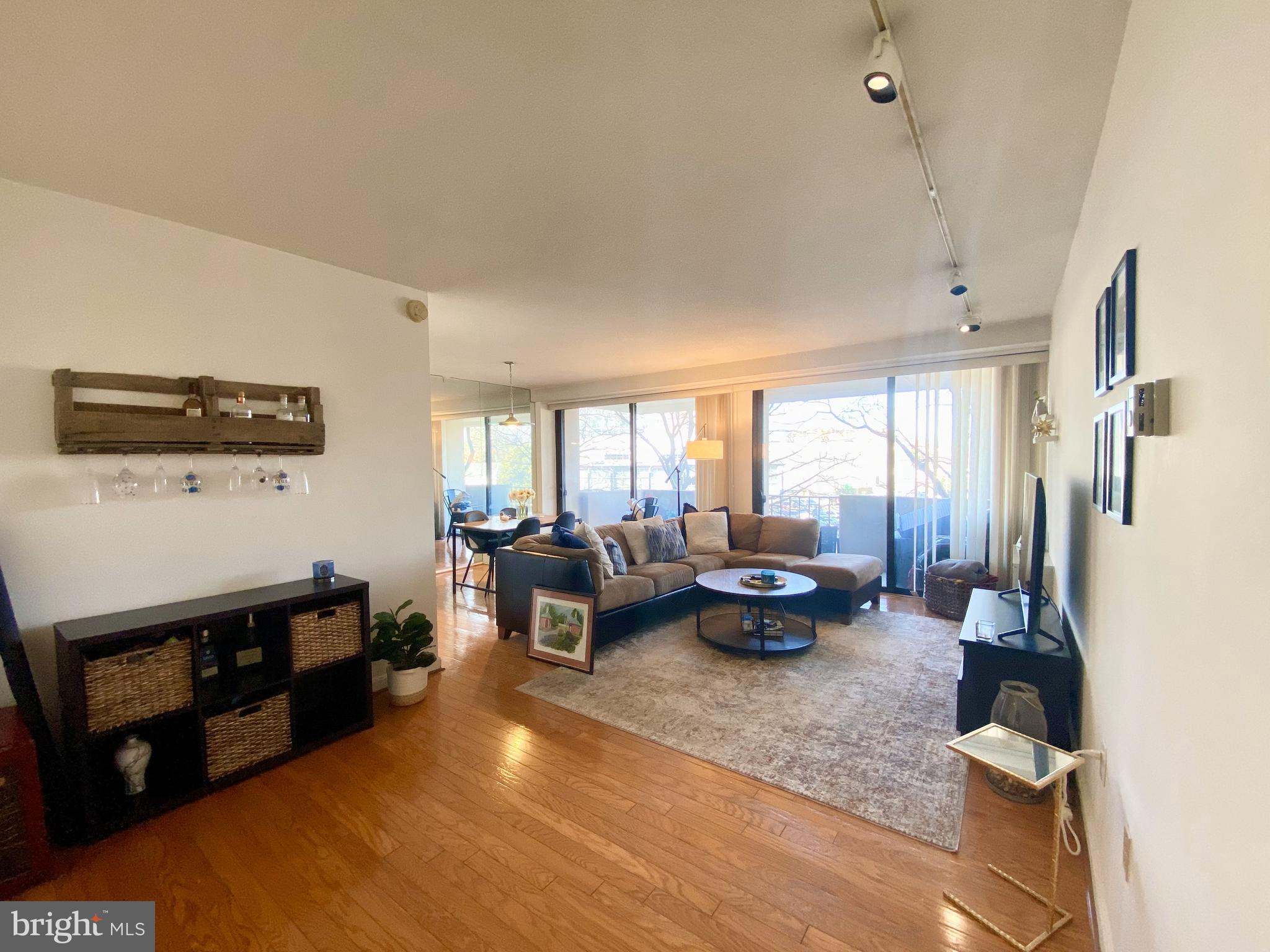 4141 N HENDERSON ROAD 222