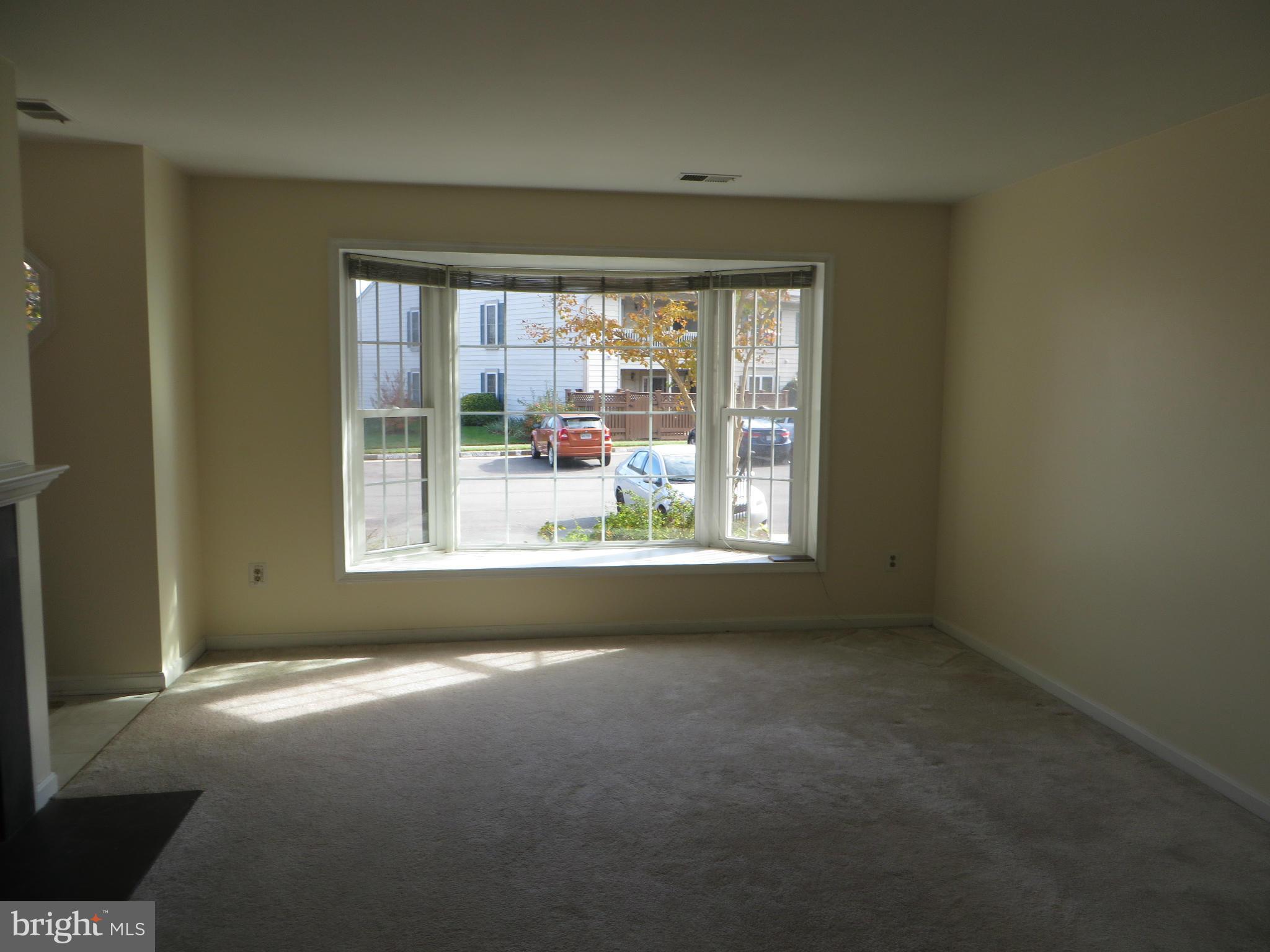 MANCHESTER LAKES - Residential Lease