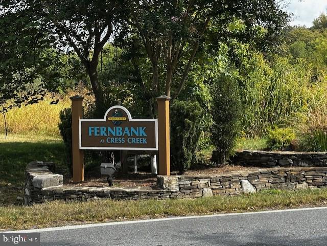 FERNBANK - Land