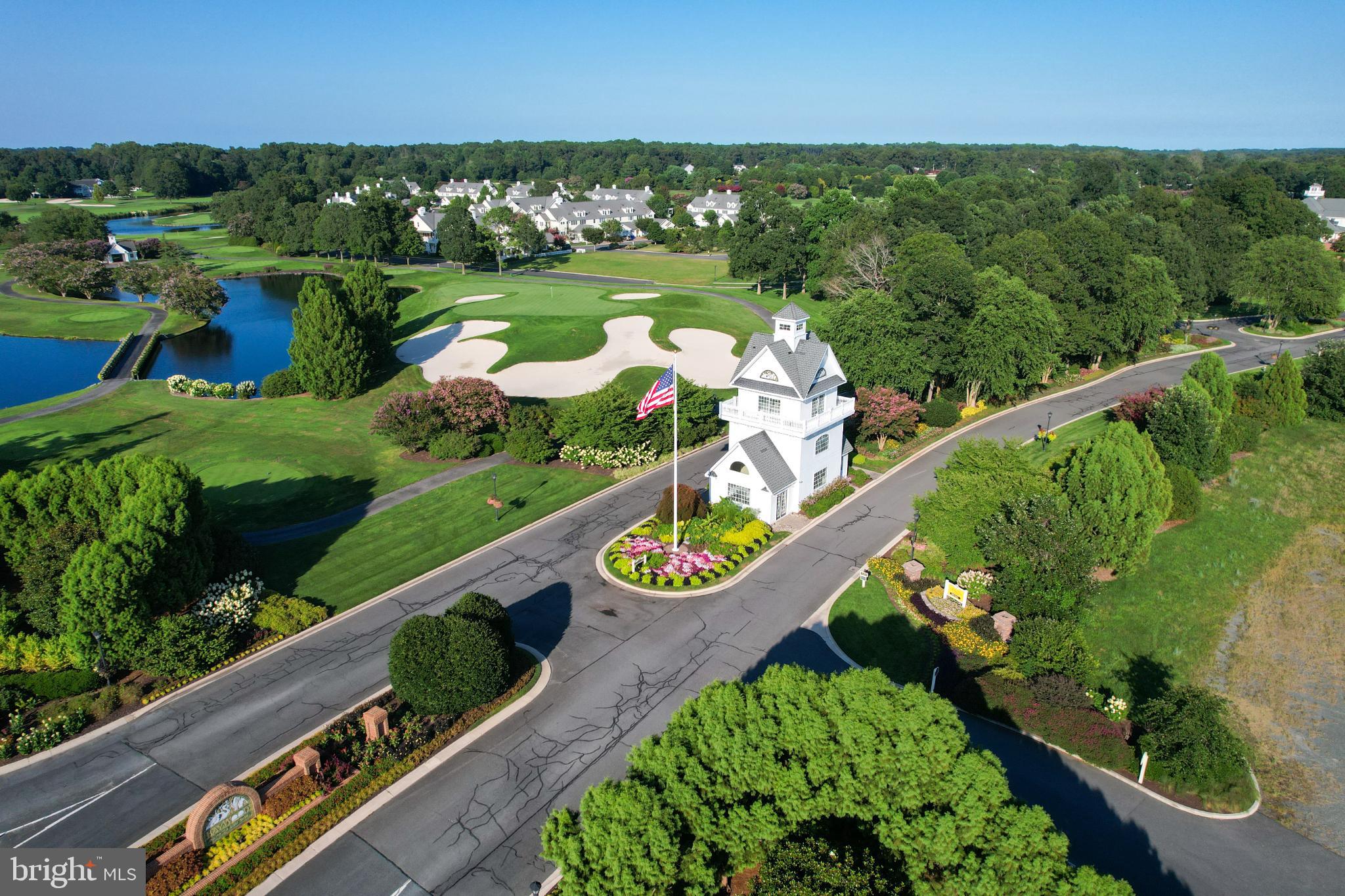 BAYWOOD - Residential