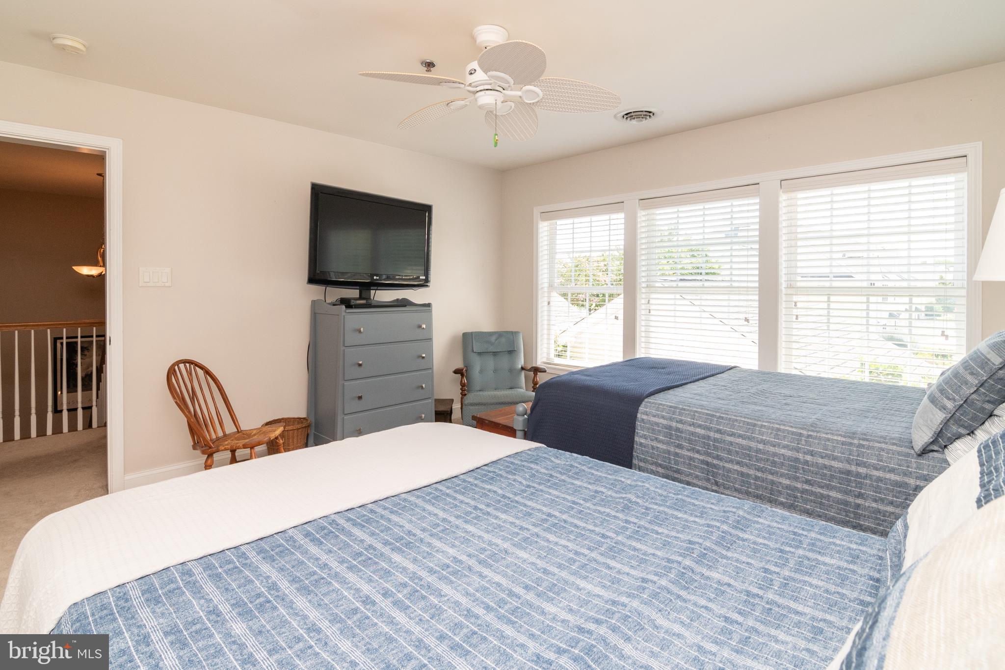 BAYWOOD - Residential