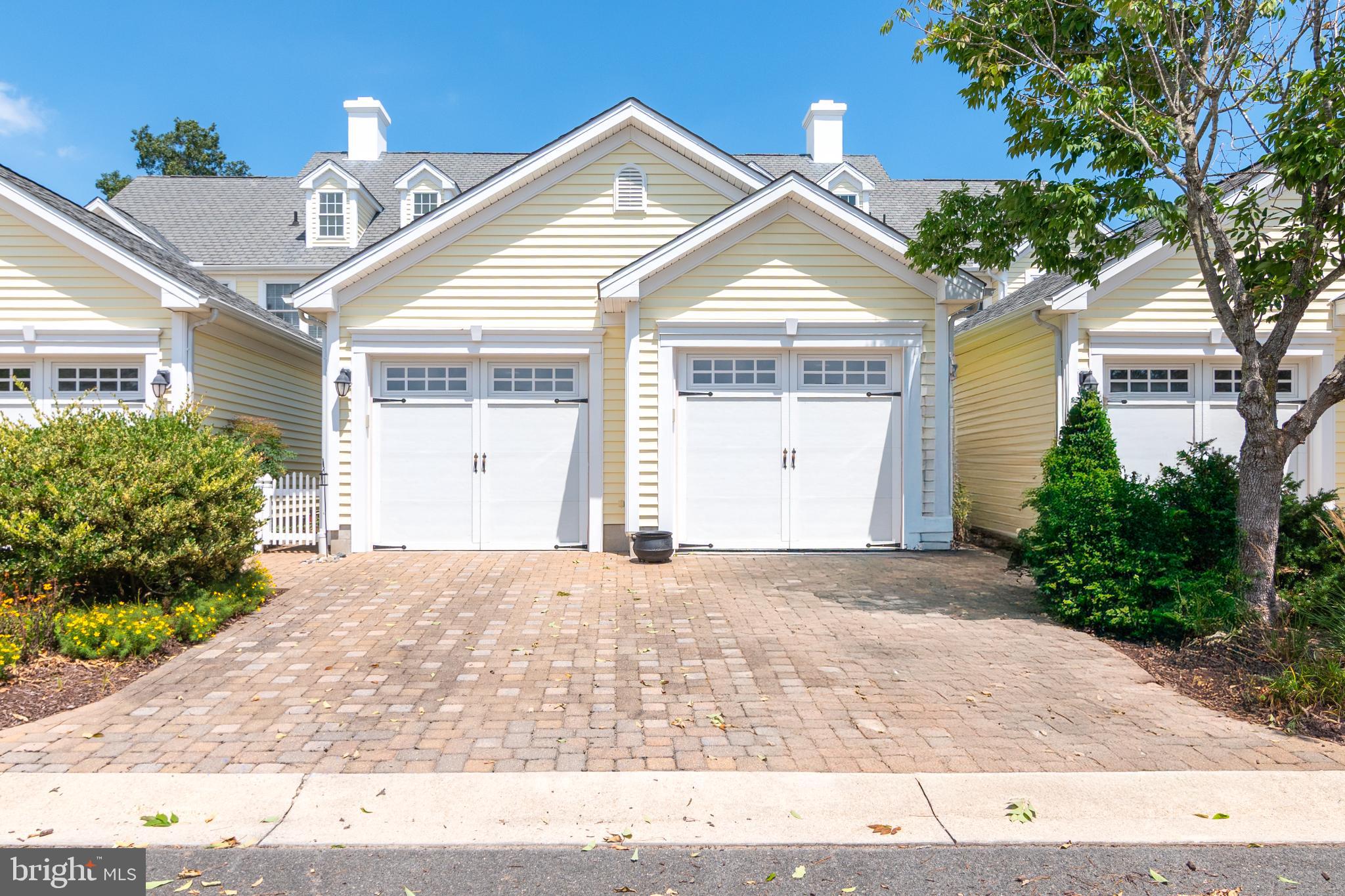 BAYWOOD - Residential