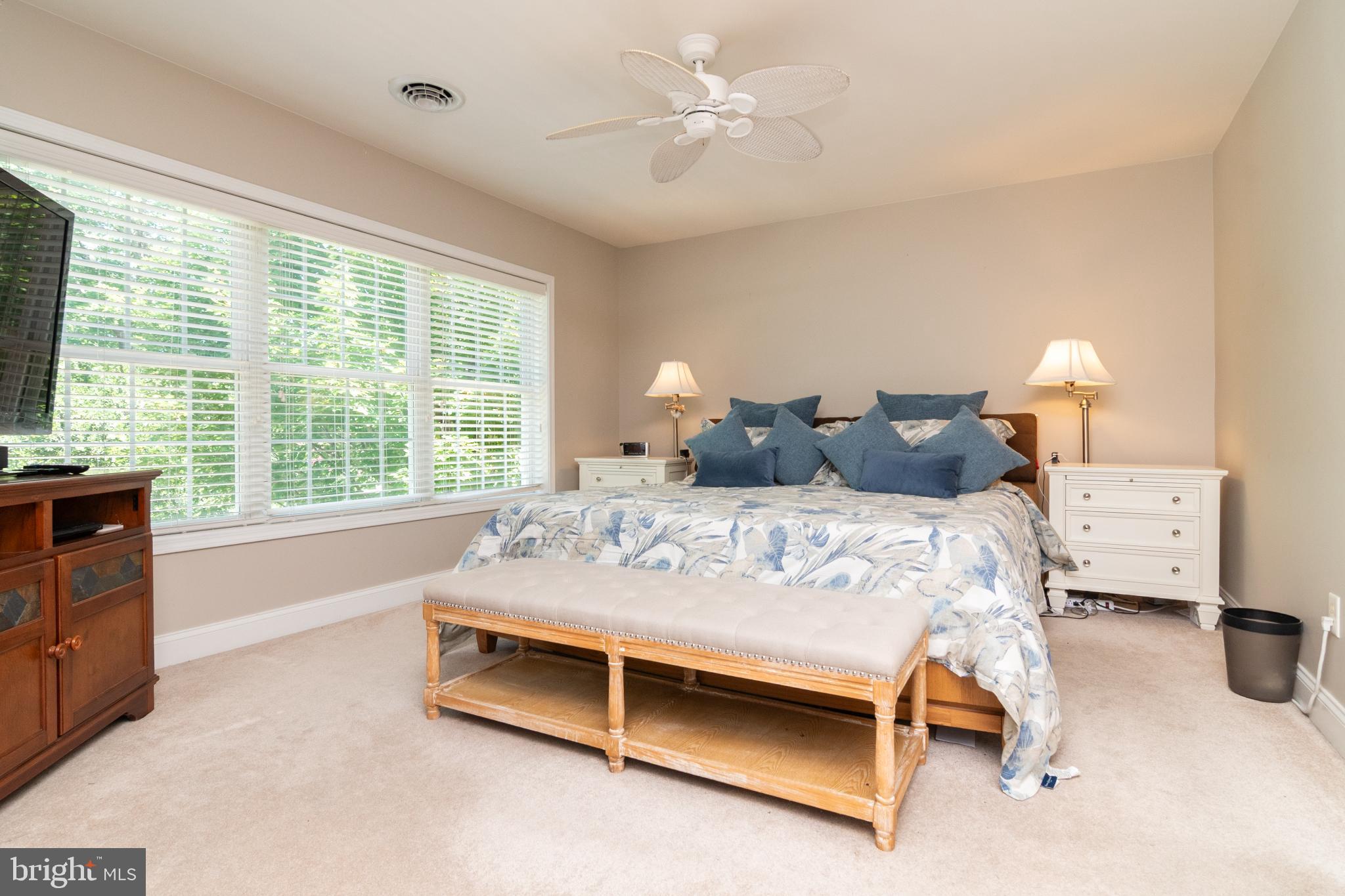 BAYWOOD - Residential