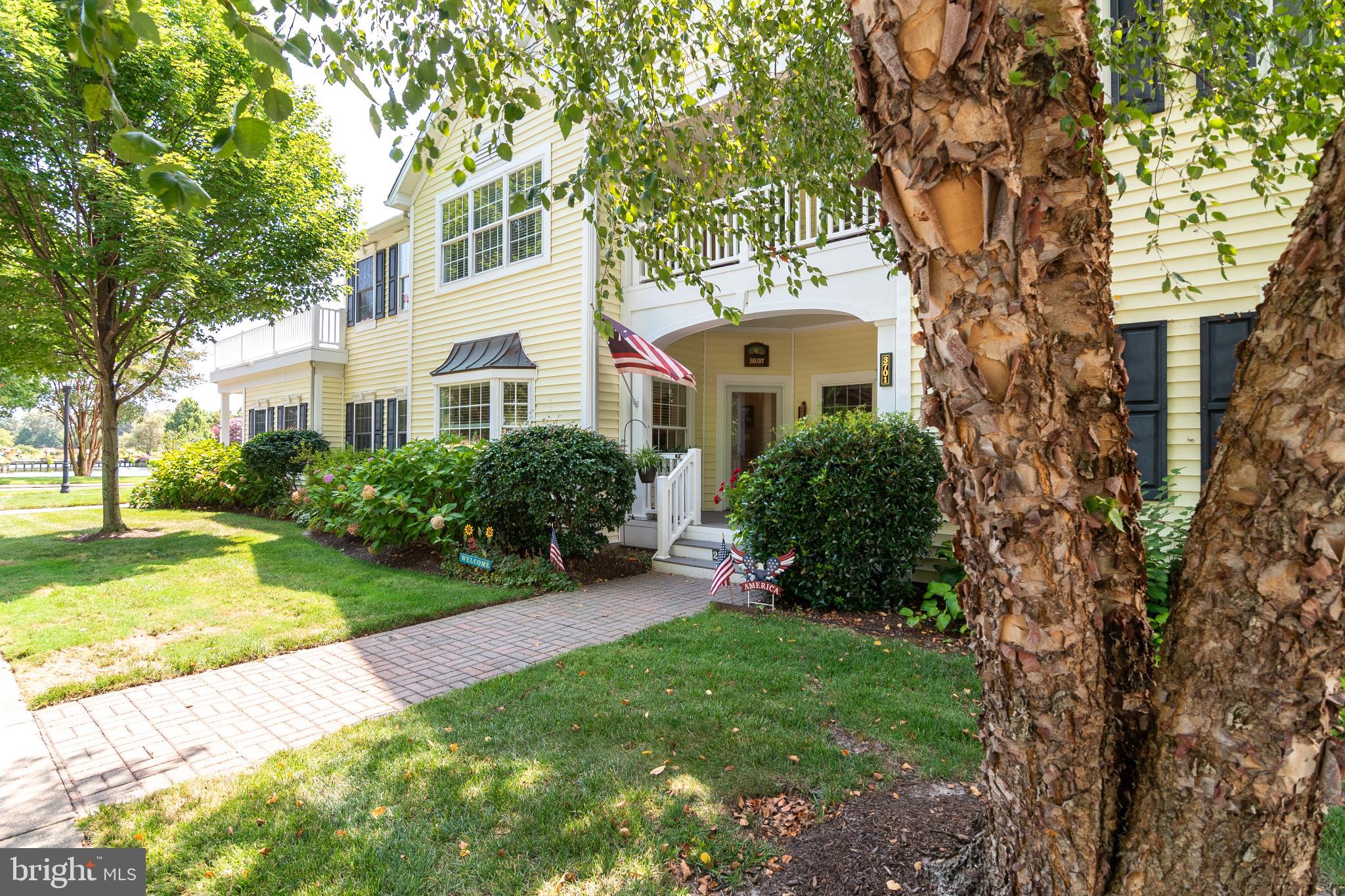 BAYWOOD - Residential