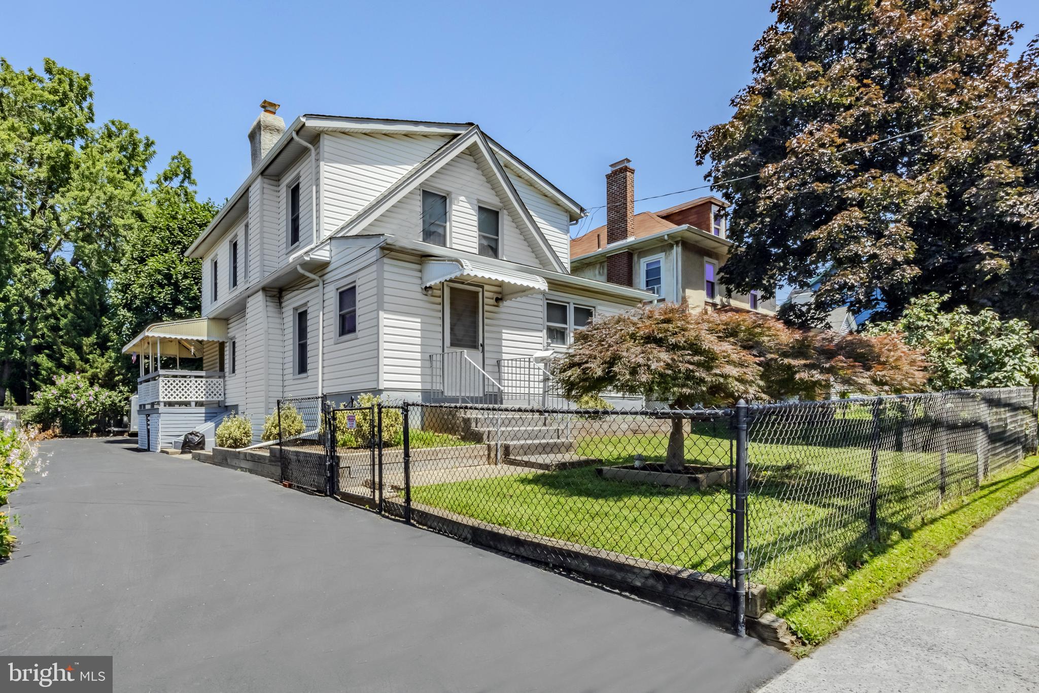 218 LINWOOD AVENUE