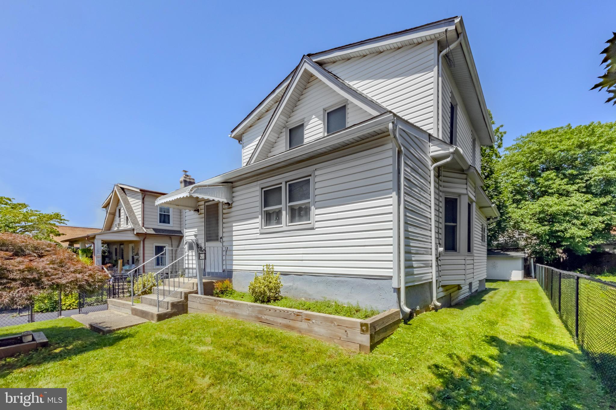 218 LINWOOD AVENUE