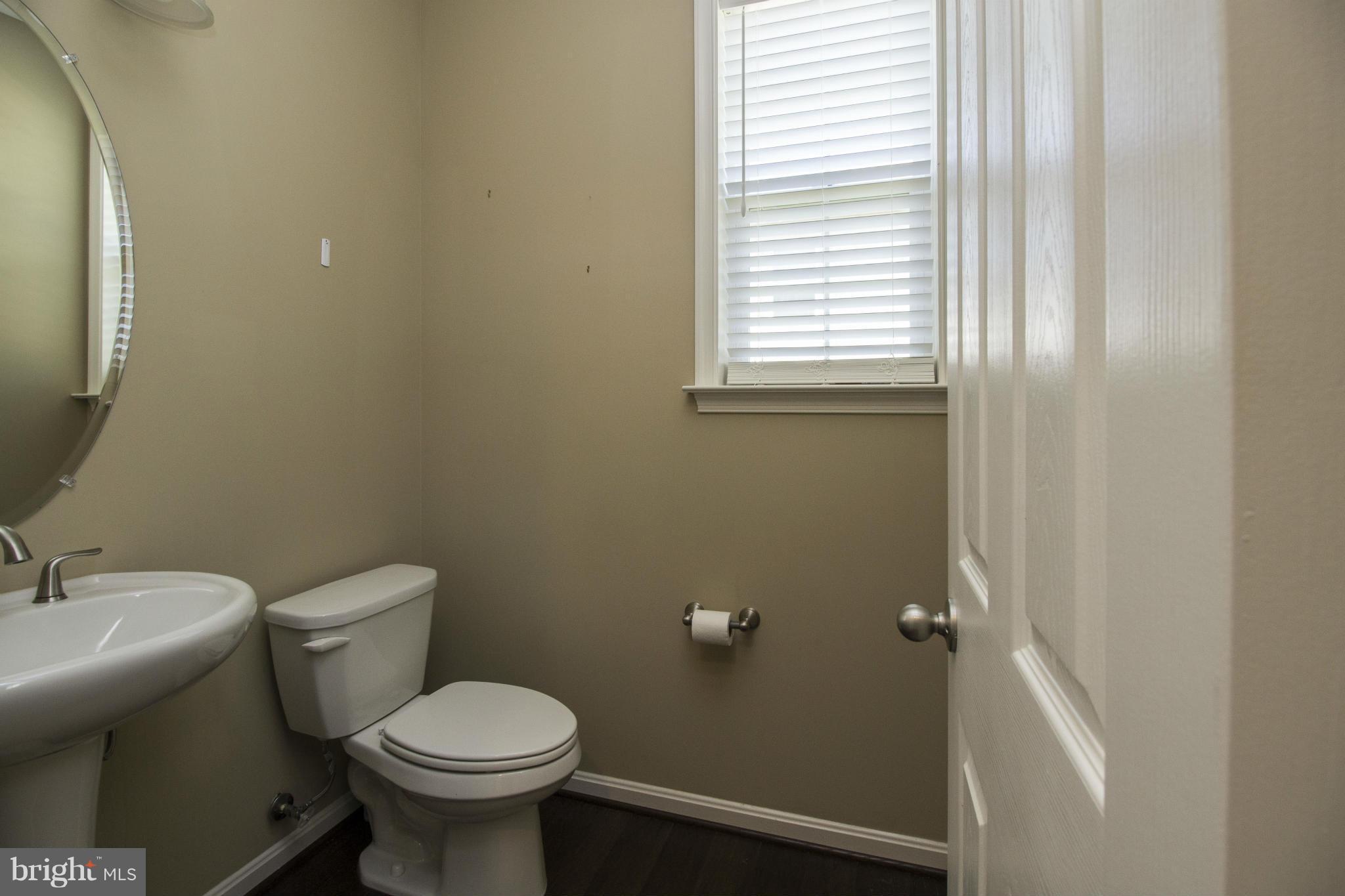 STONEWALL MANOR - Residential