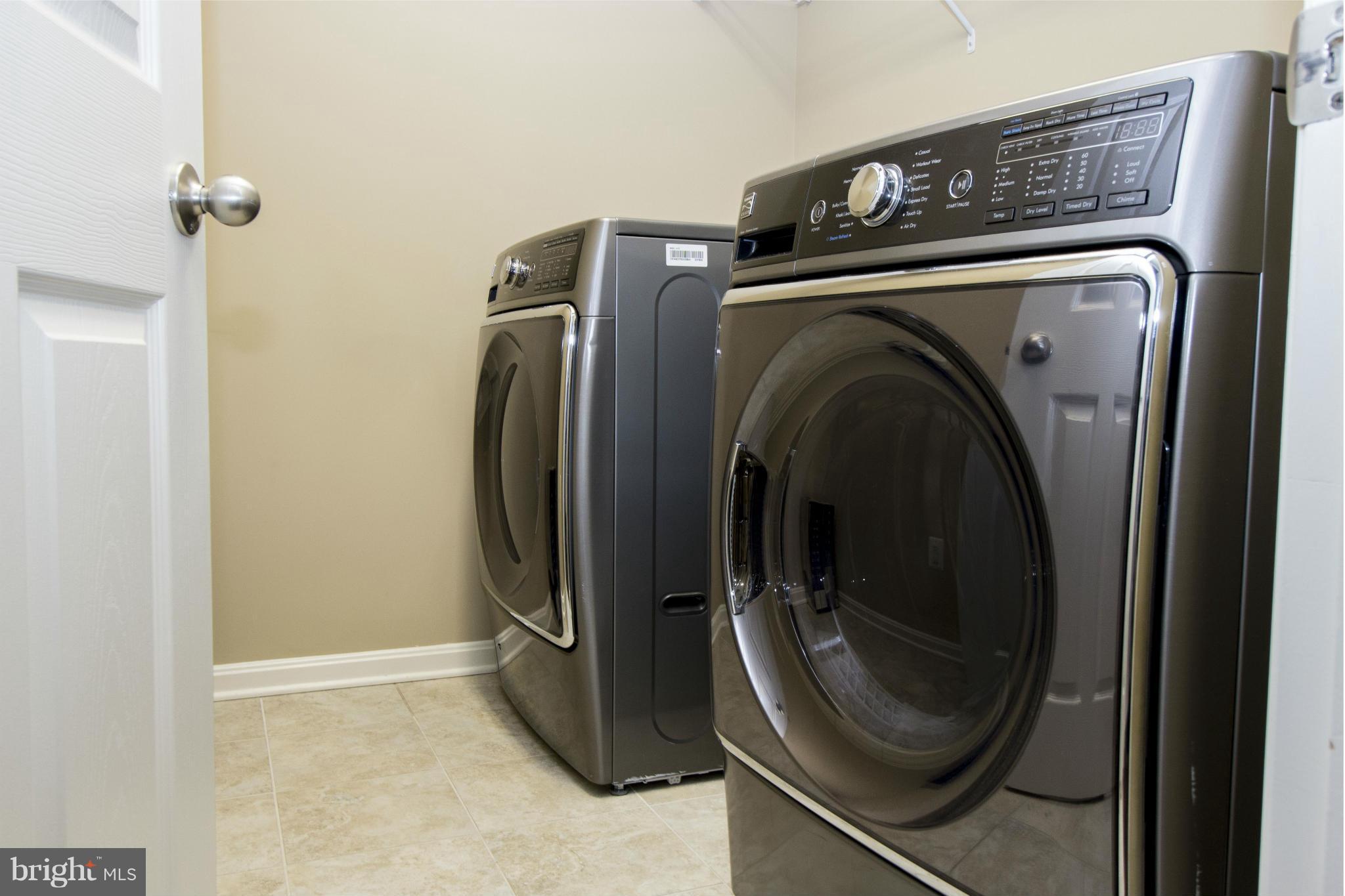 STONEWALL MANOR - Residential