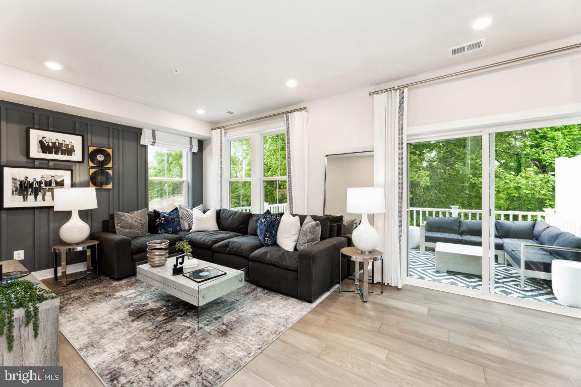 SCOTLAND HEIGHTS - Residential