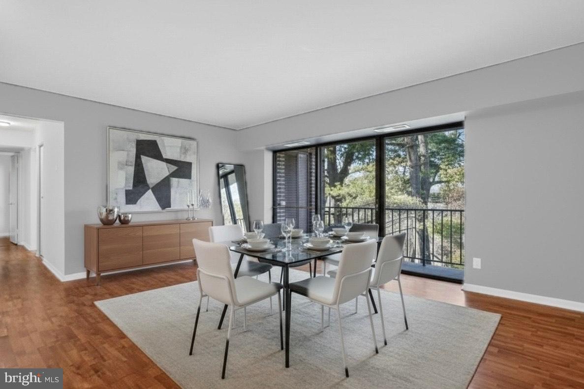 HERITAGE COURT - Residential