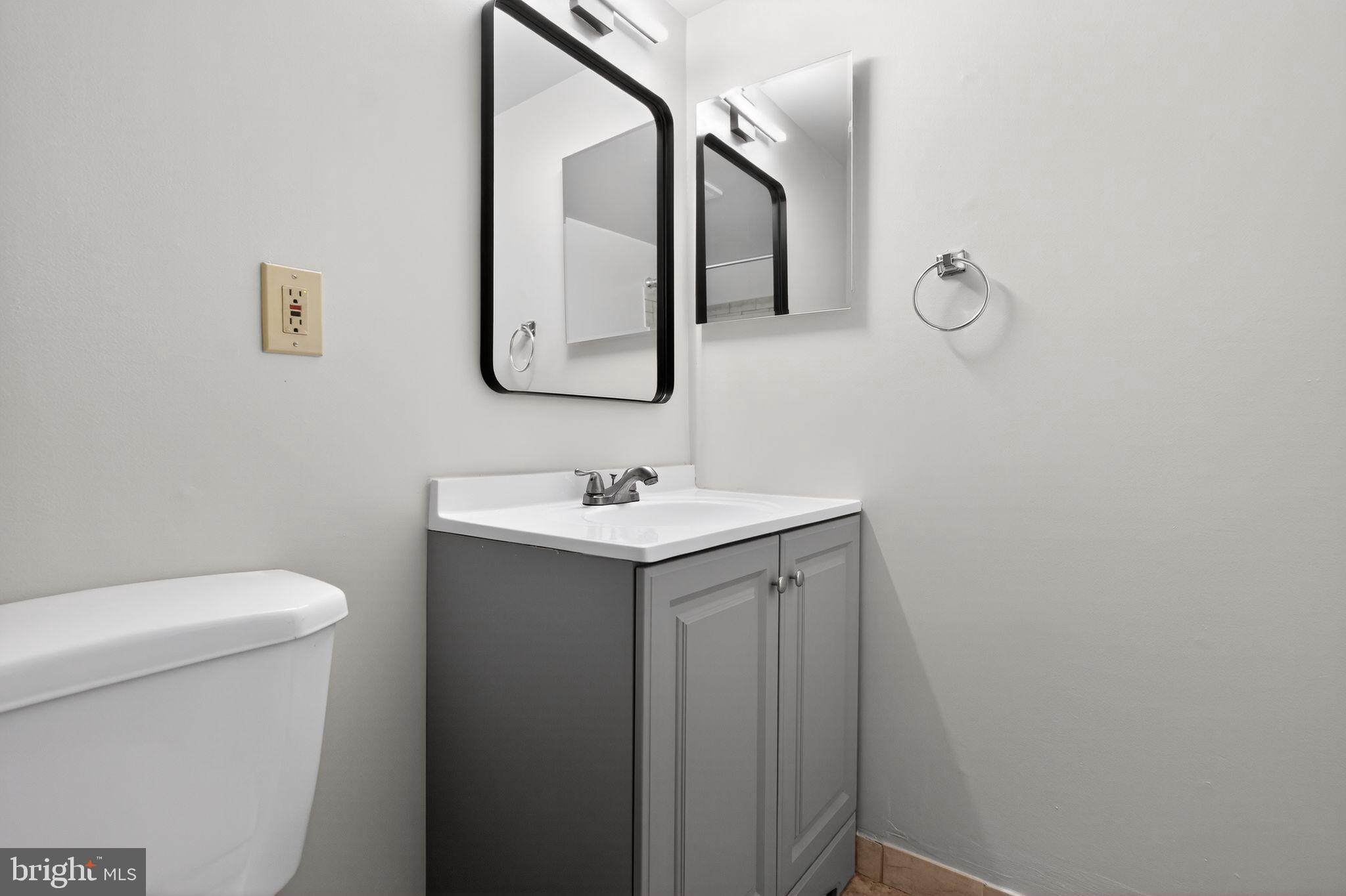 HERITAGE COURT - Residential