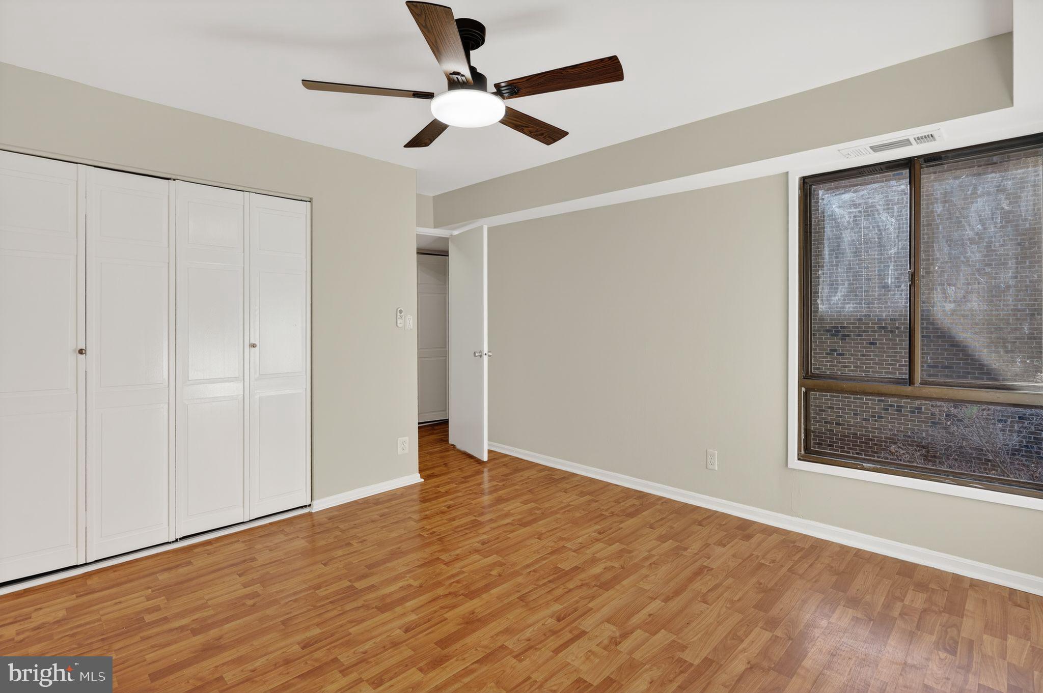 HERITAGE COURT - Residential