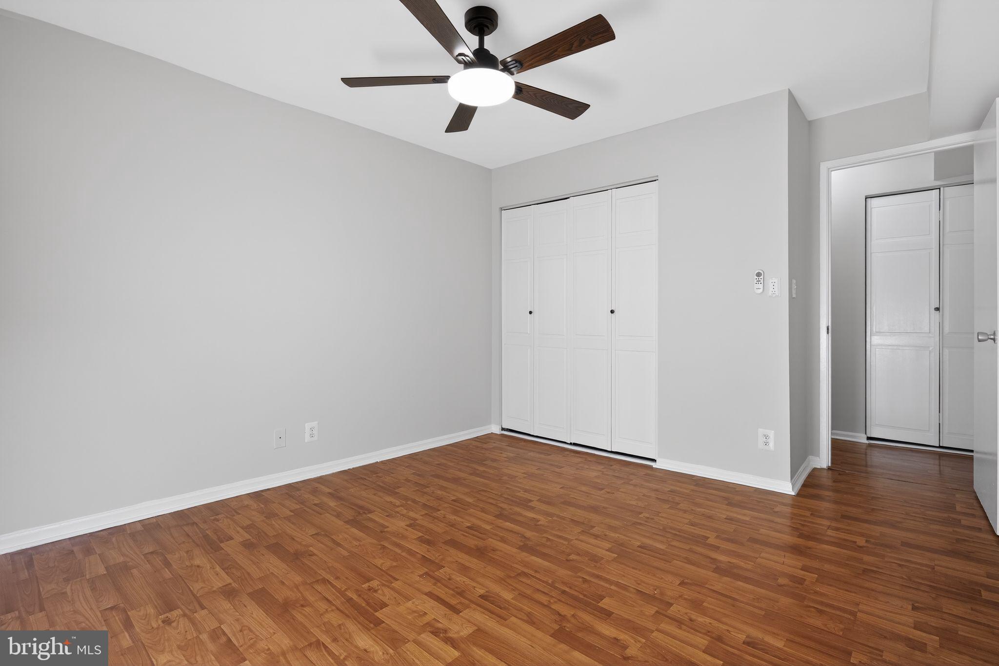 HERITAGE COURT - Residential