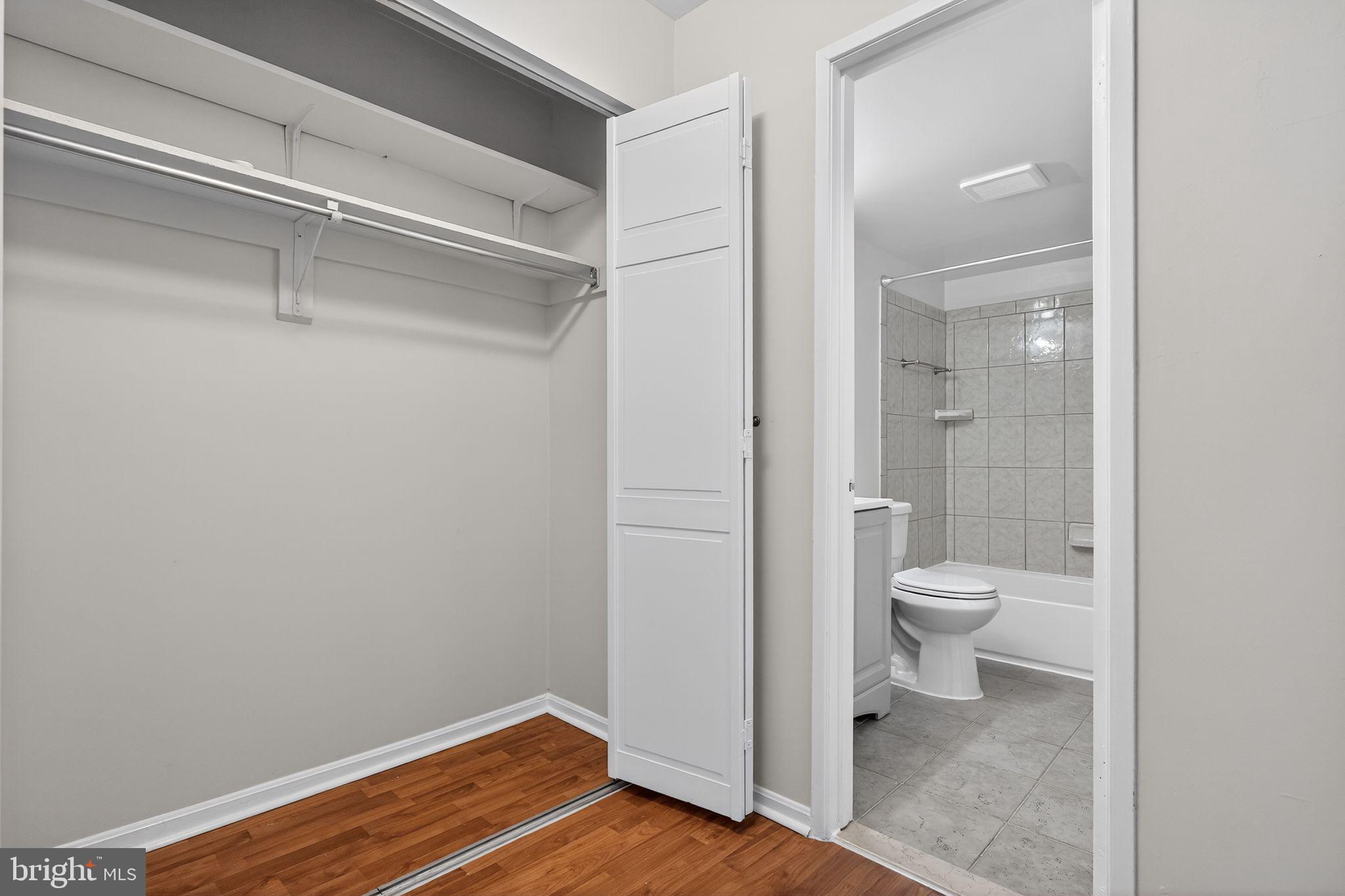 HERITAGE COURT - Residential