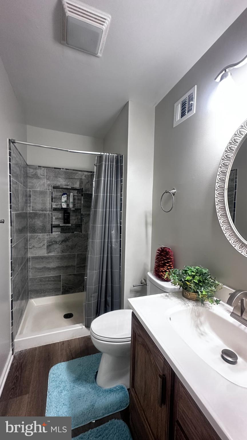 TOWNES OF ASHLEIGH - Residential