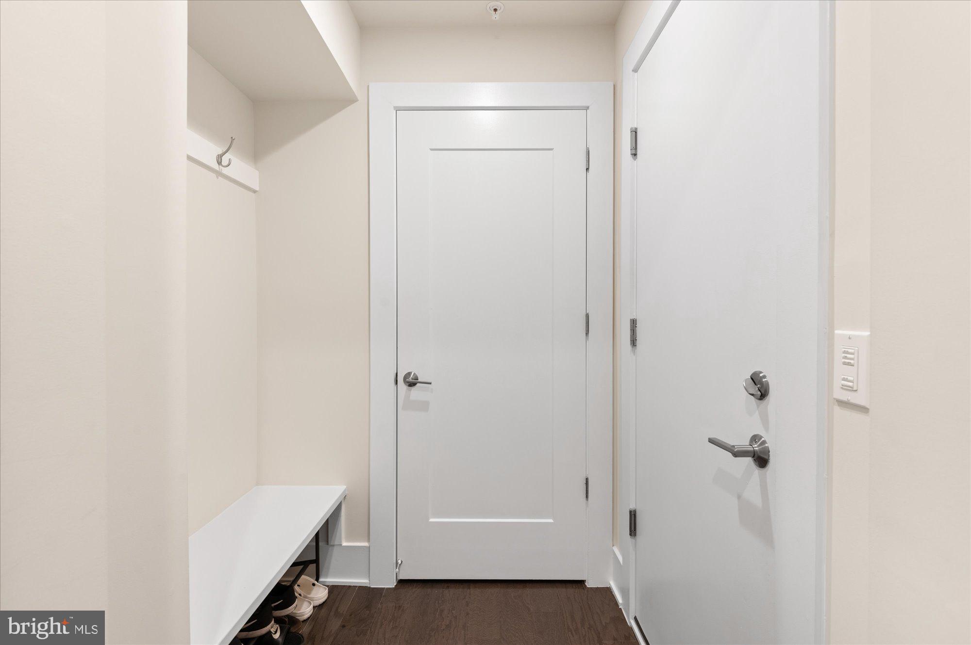 GROSVENOR HEIGHTS - Residential