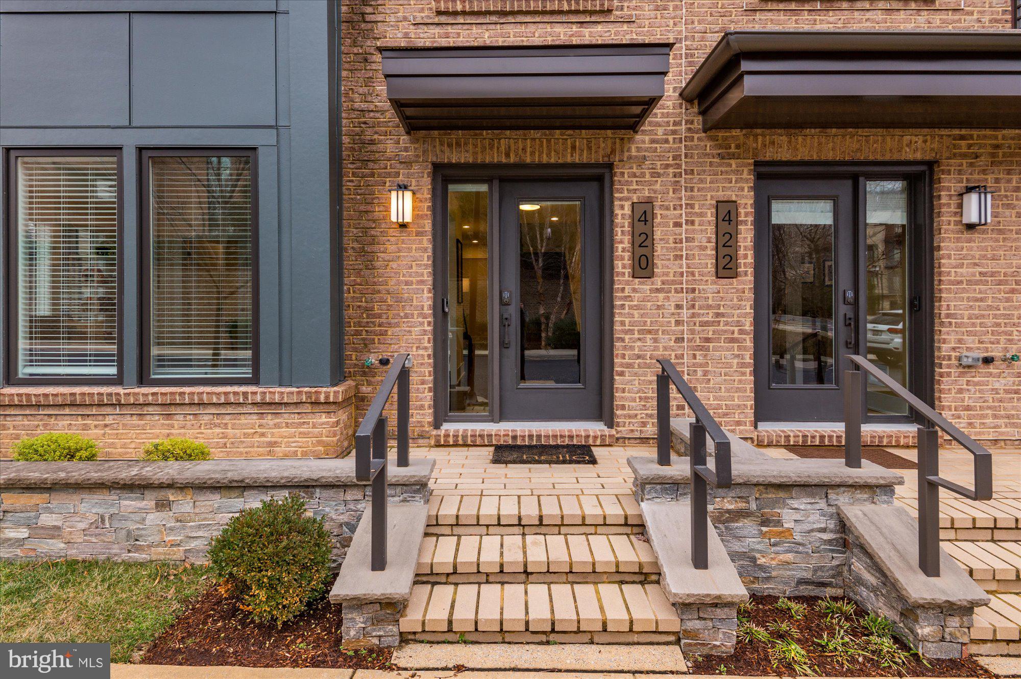 GROSVENOR HEIGHTS - Residential