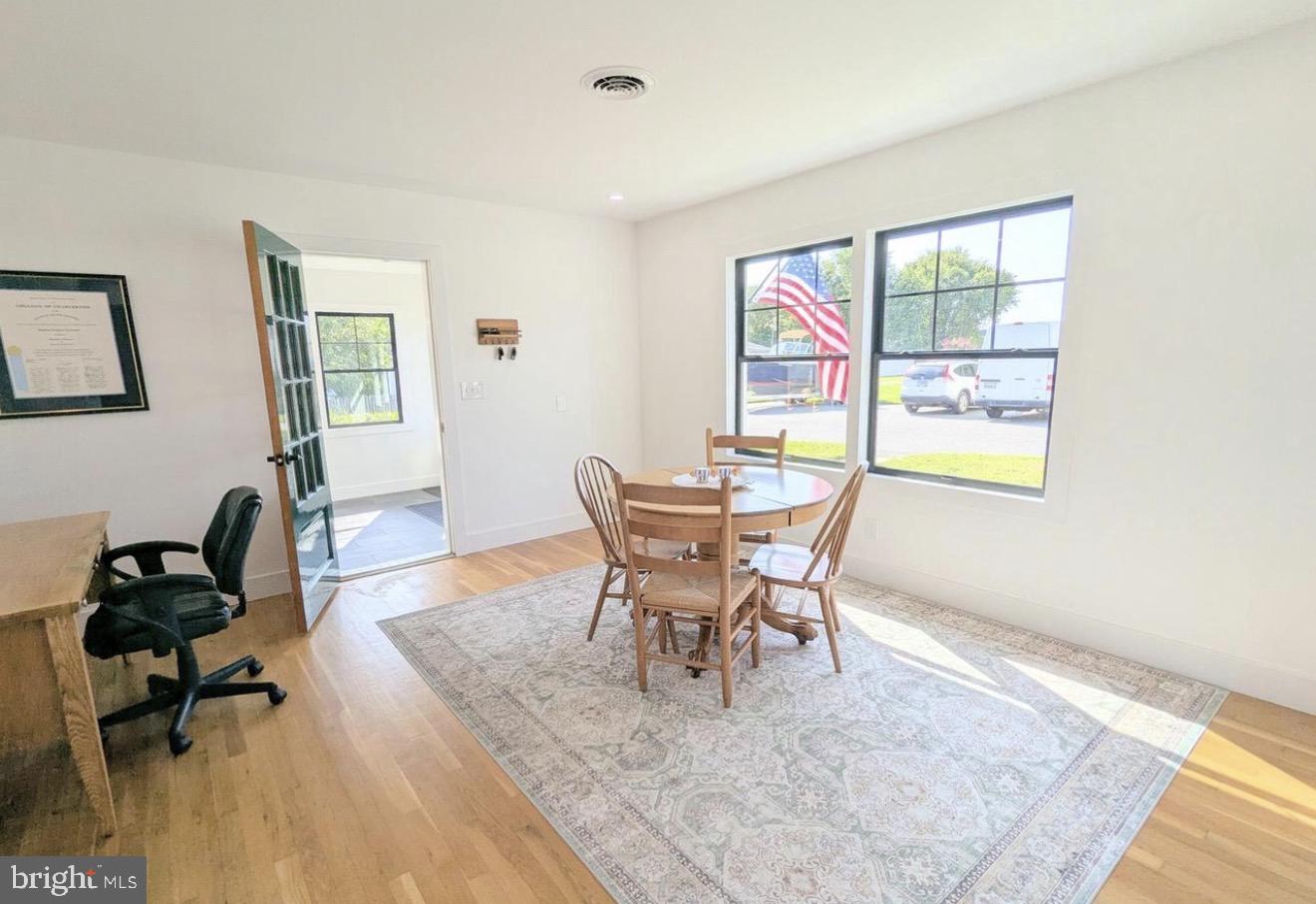 STEVENSVILLE - Residential Lease