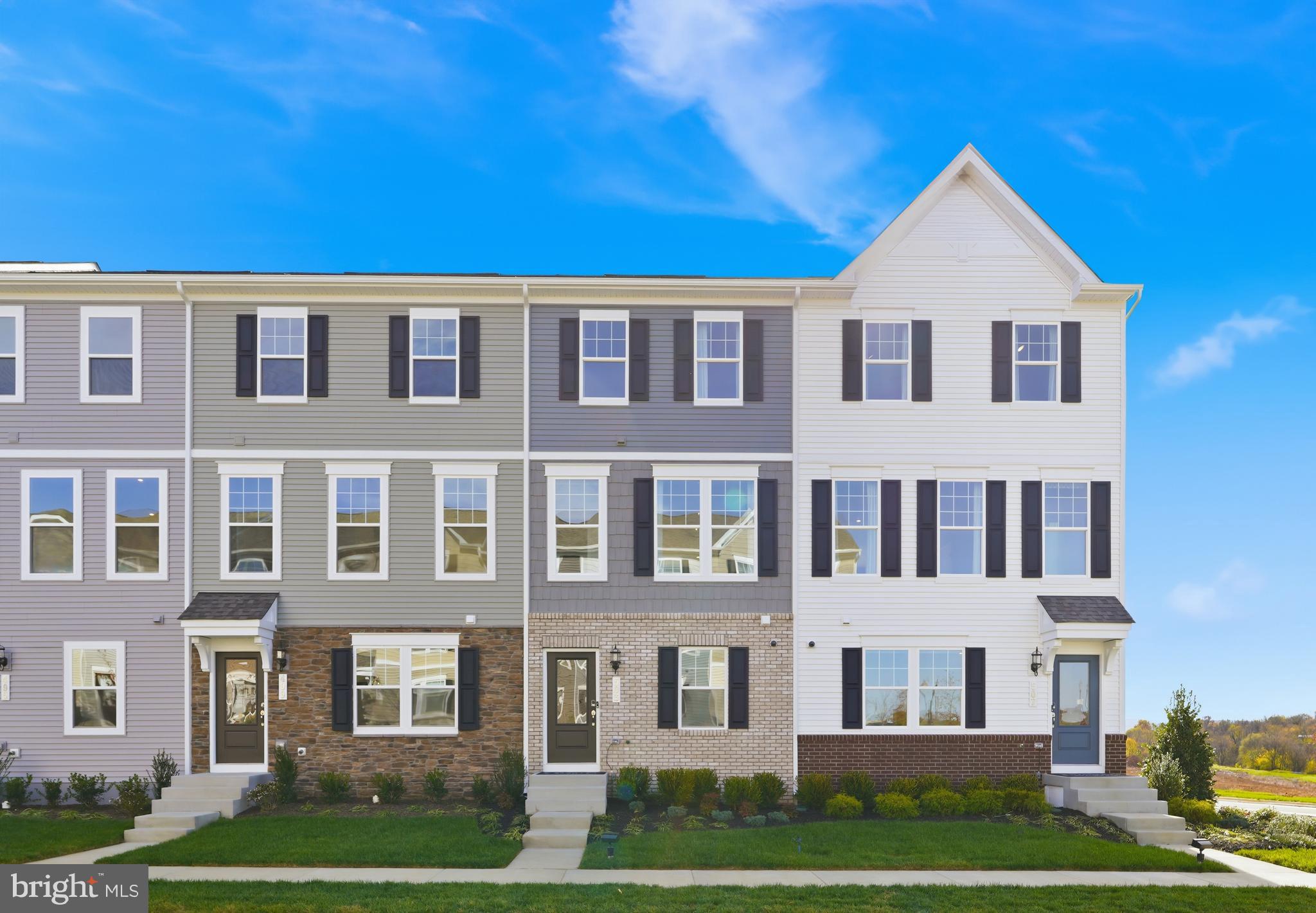 PRESIDENTS POINTE - Residential