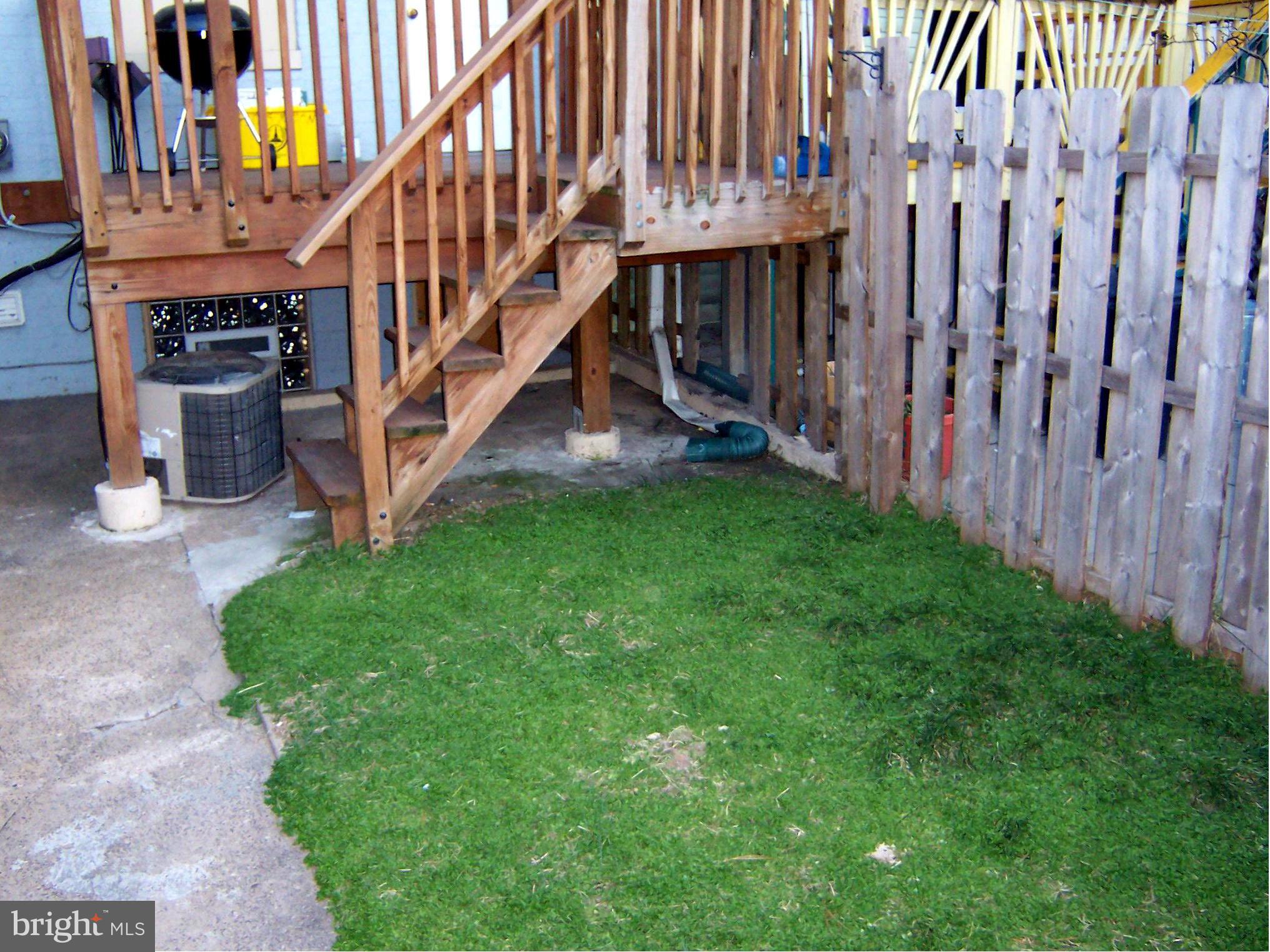 GREEKTOWN - Residential