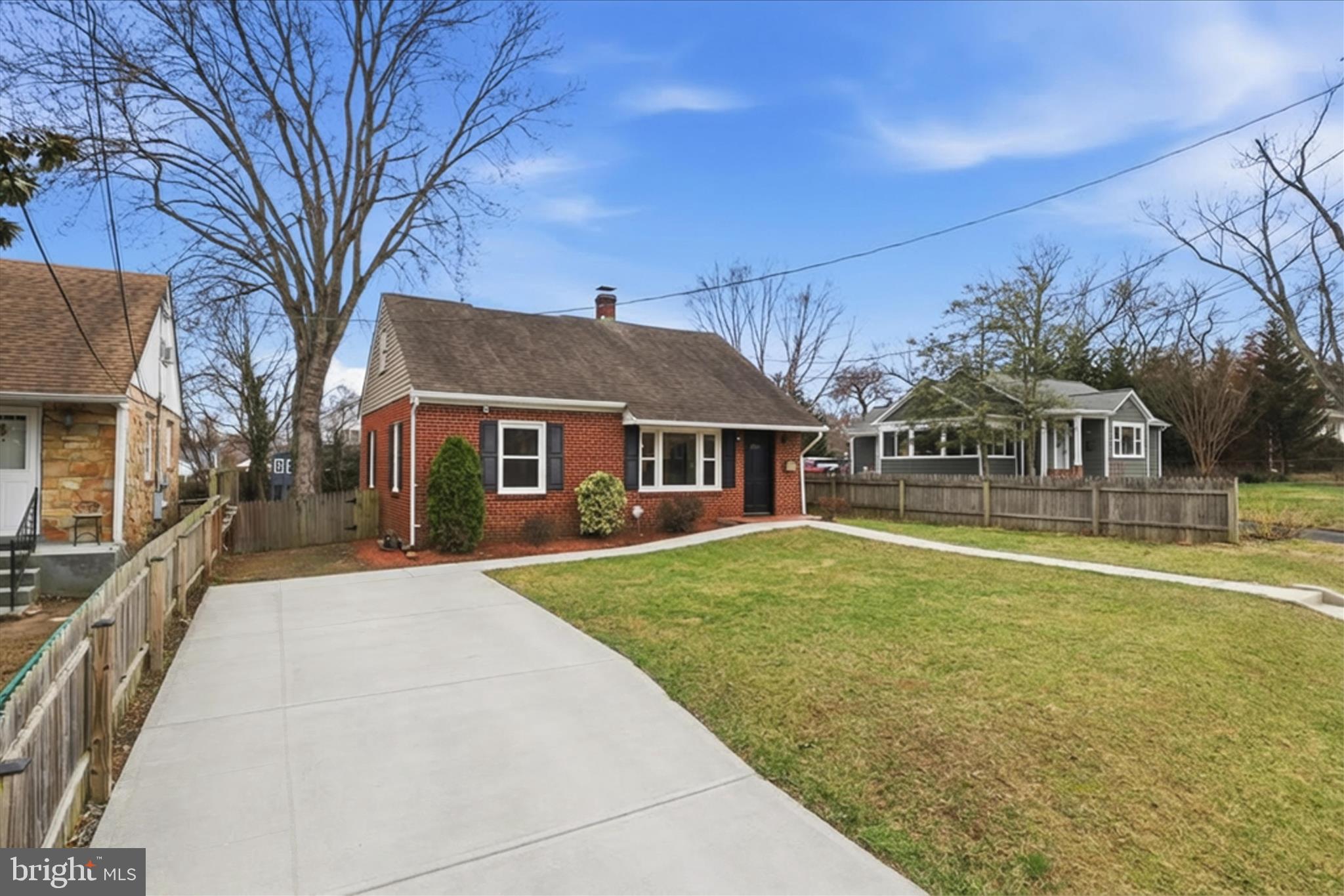 GROVETON HEIGHTS - Residential