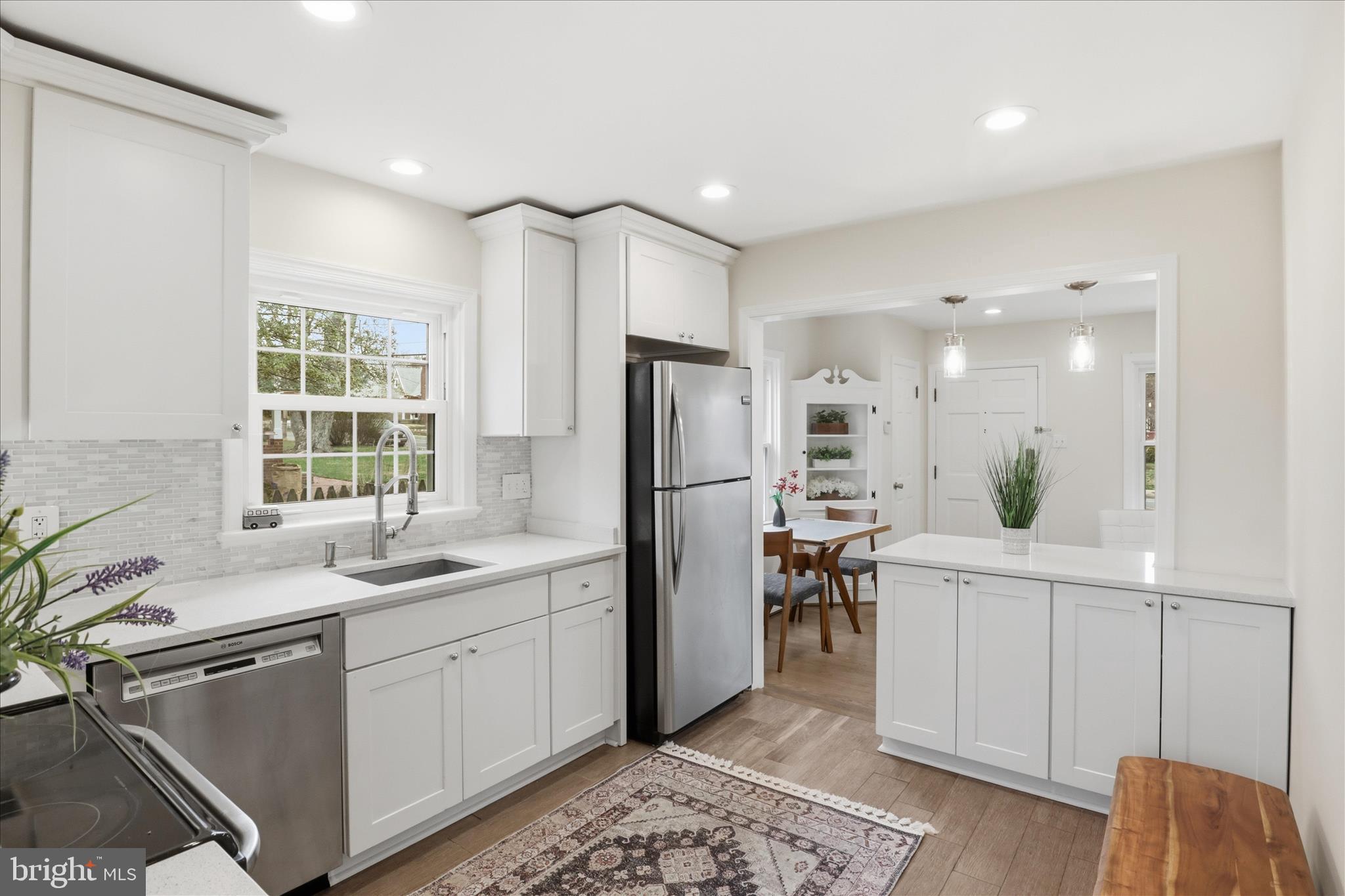 GROVETON HEIGHTS - Residential