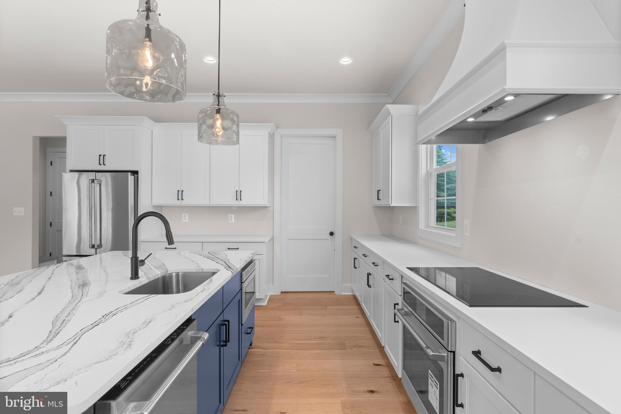 WINDEMEER FARM ESTATES - Residential