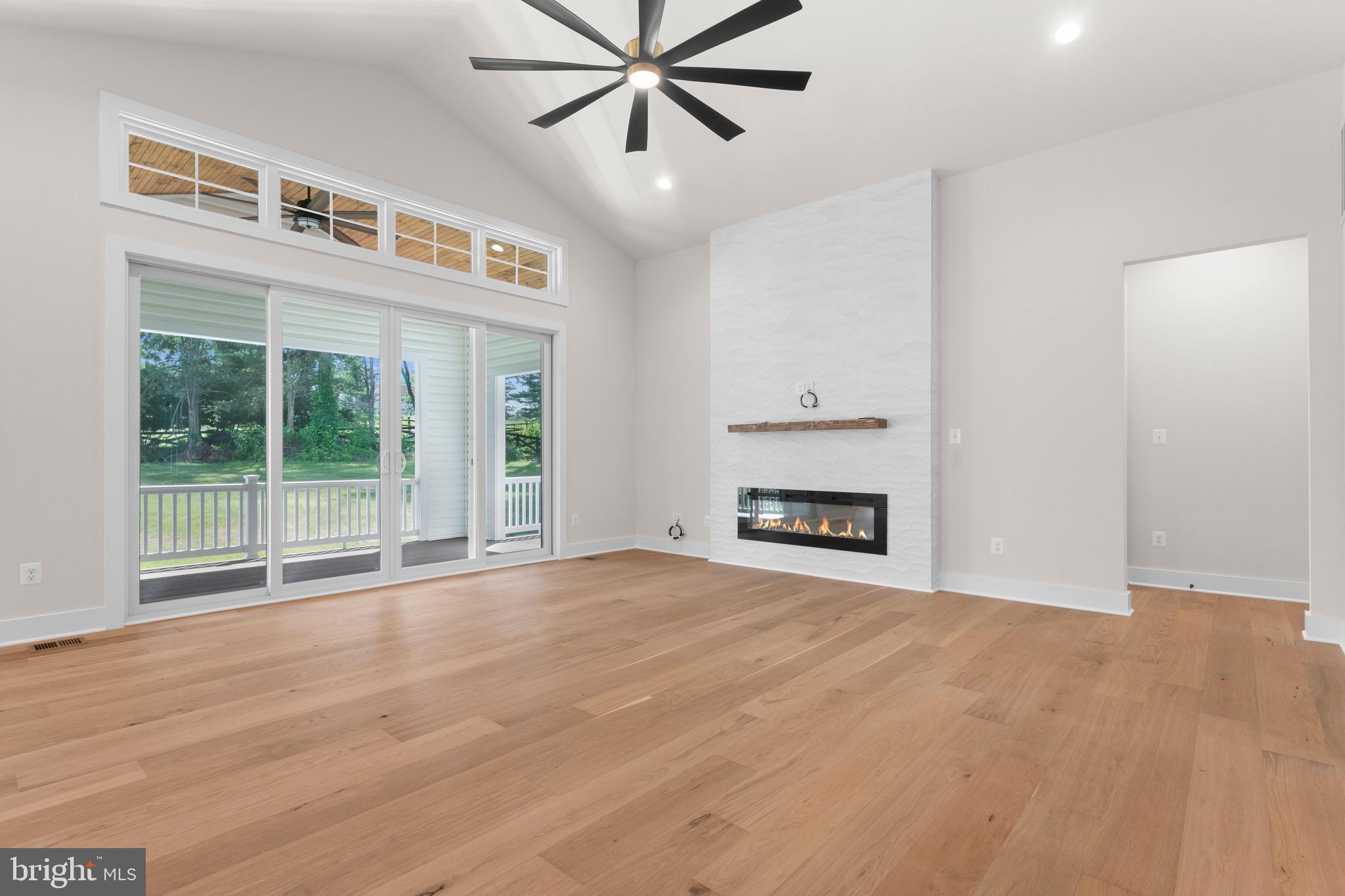 WINDEMEER FARM ESTATES - Residential