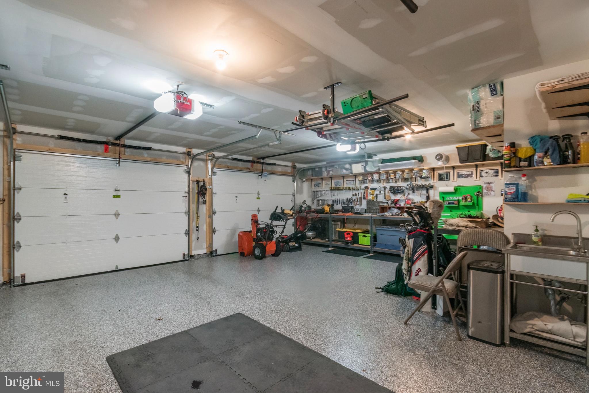 THE WOODS - Residential