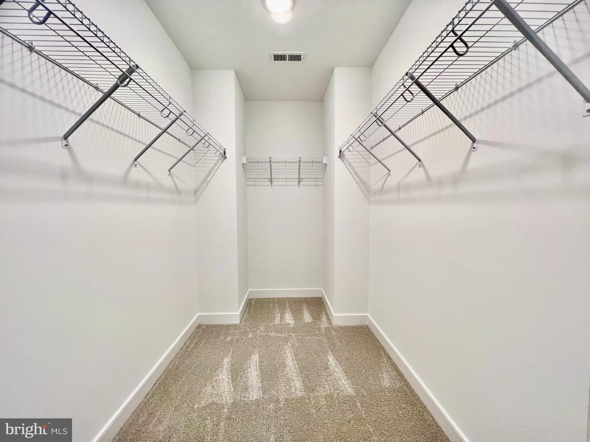 THE WOODS - Residential