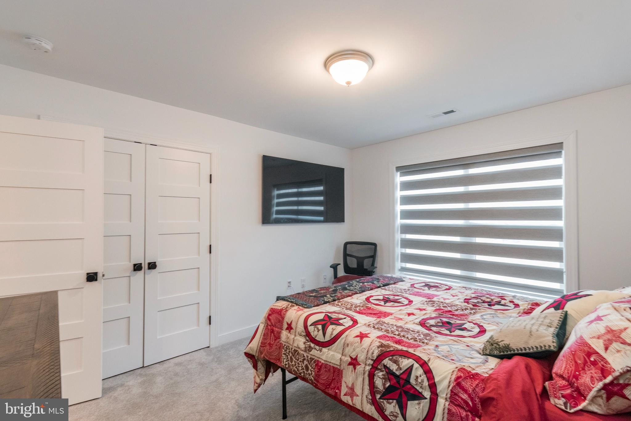 THE WOODS - Residential