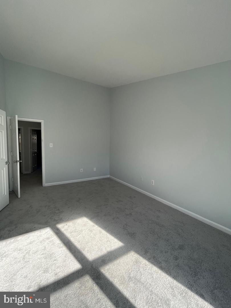 WESTBURY OAKS - Residential