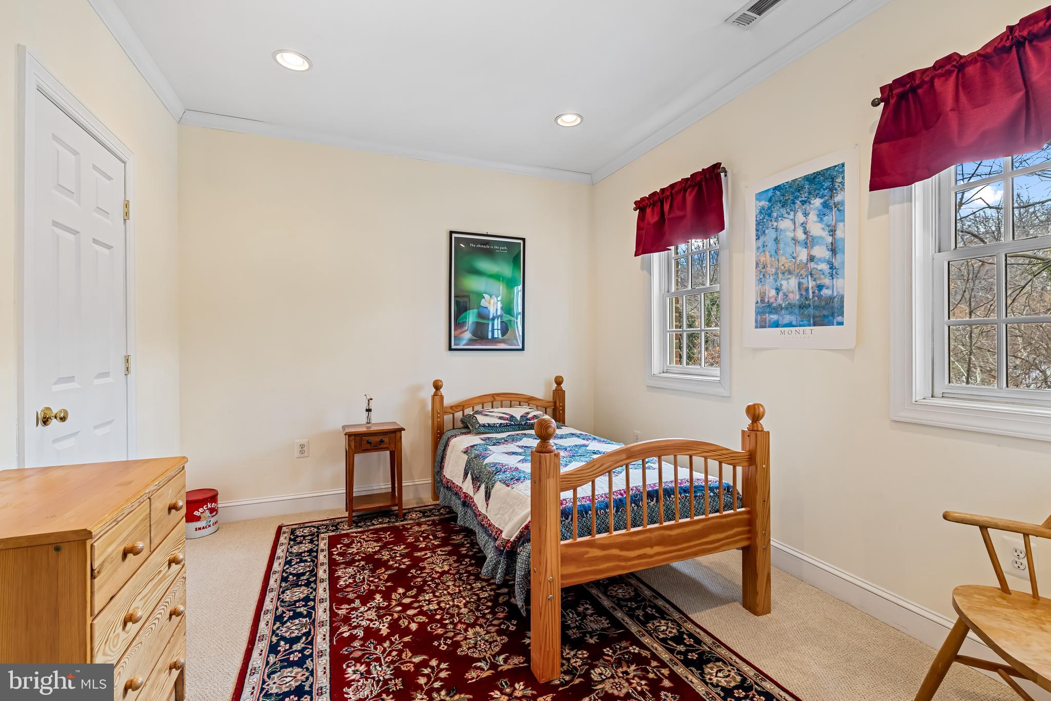 MOUNT WASHINGTON - Residential