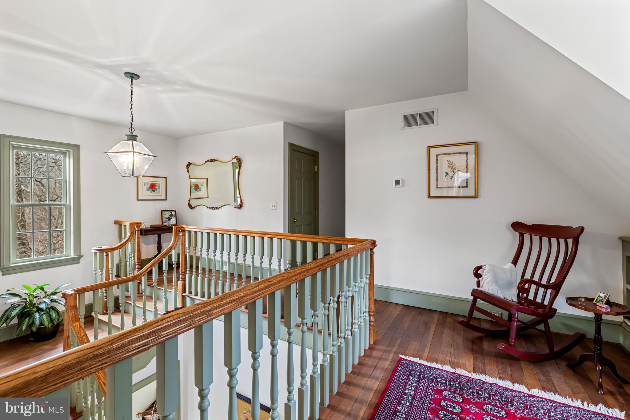 MOUNT WASHINGTON - Residential