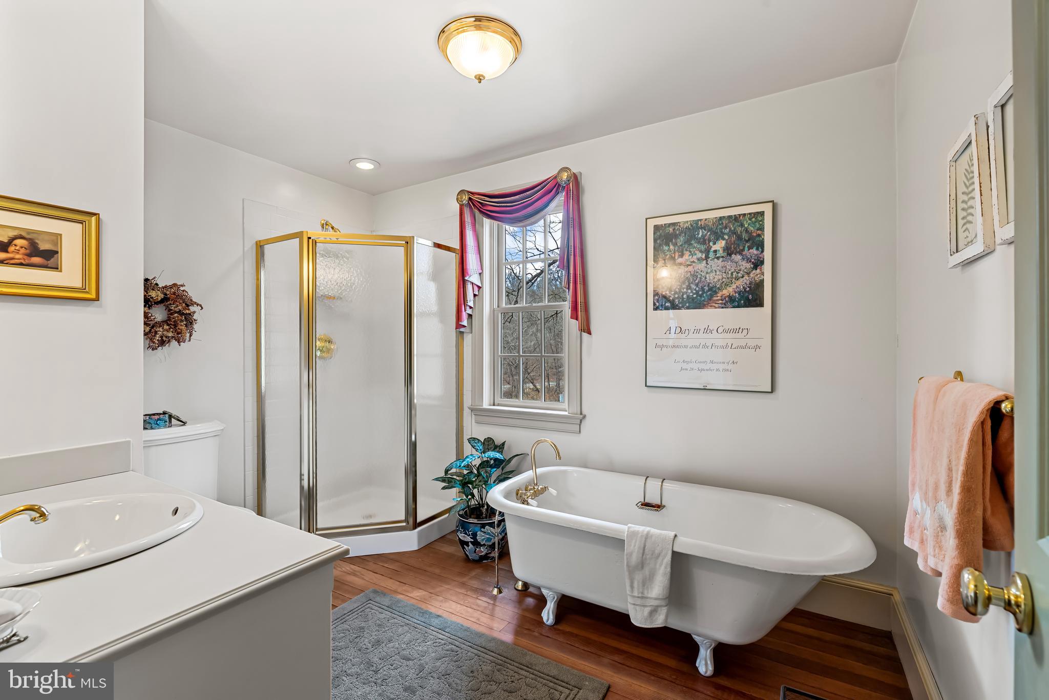 MOUNT WASHINGTON - Residential