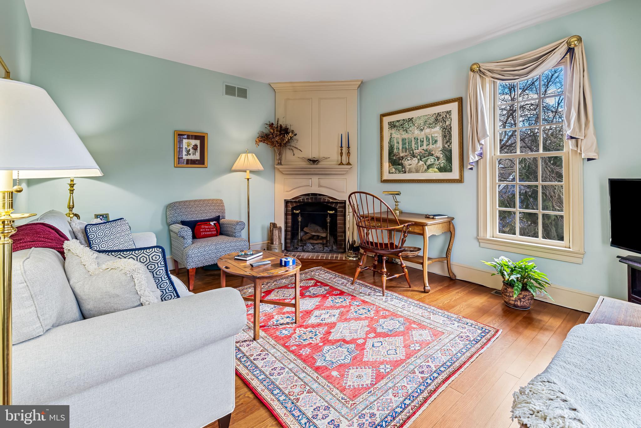 MOUNT WASHINGTON - Residential