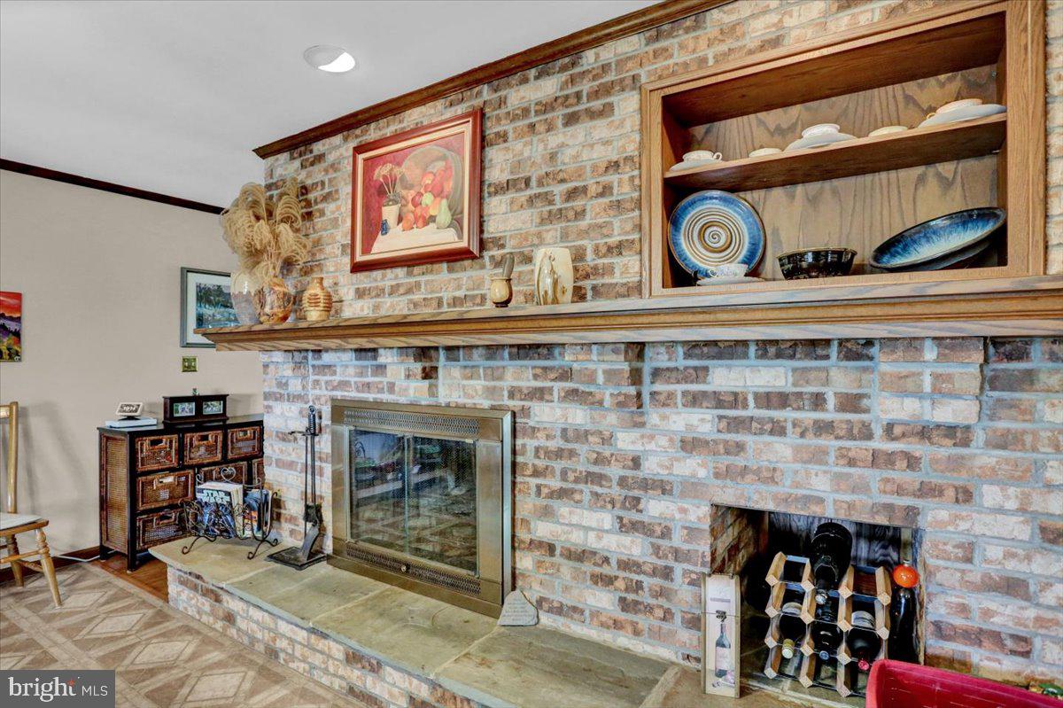 KNOLLWOOD - Residential