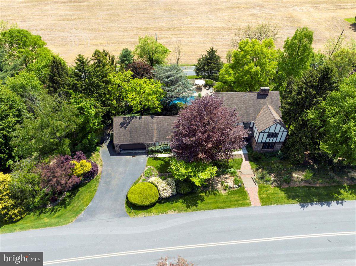 KNOLLWOOD - Residential