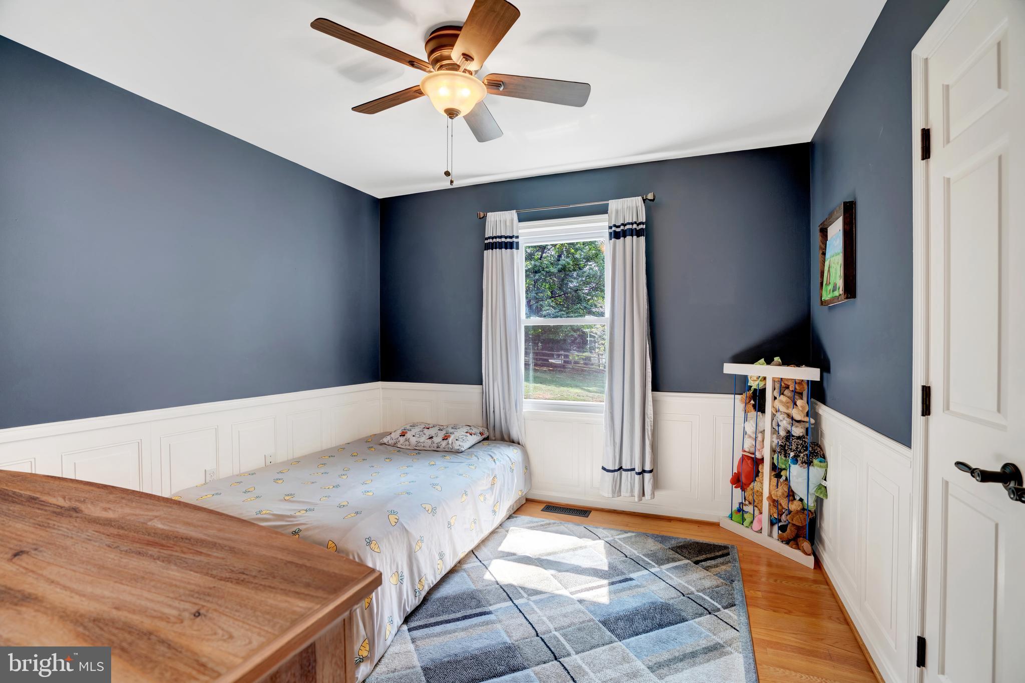 WATERFALL VILLAGE - Residential