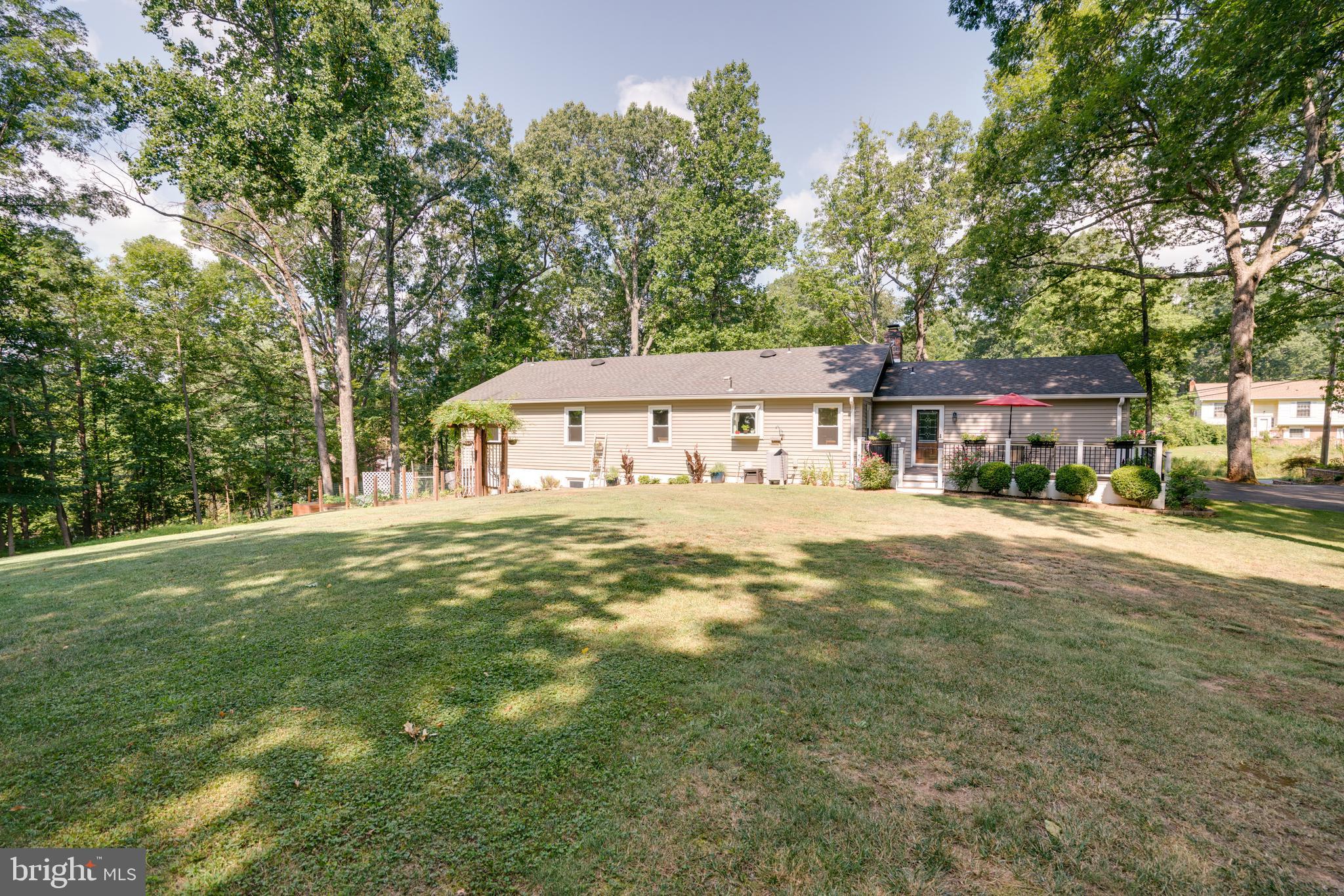 WATERFALL VILLAGE - Residential