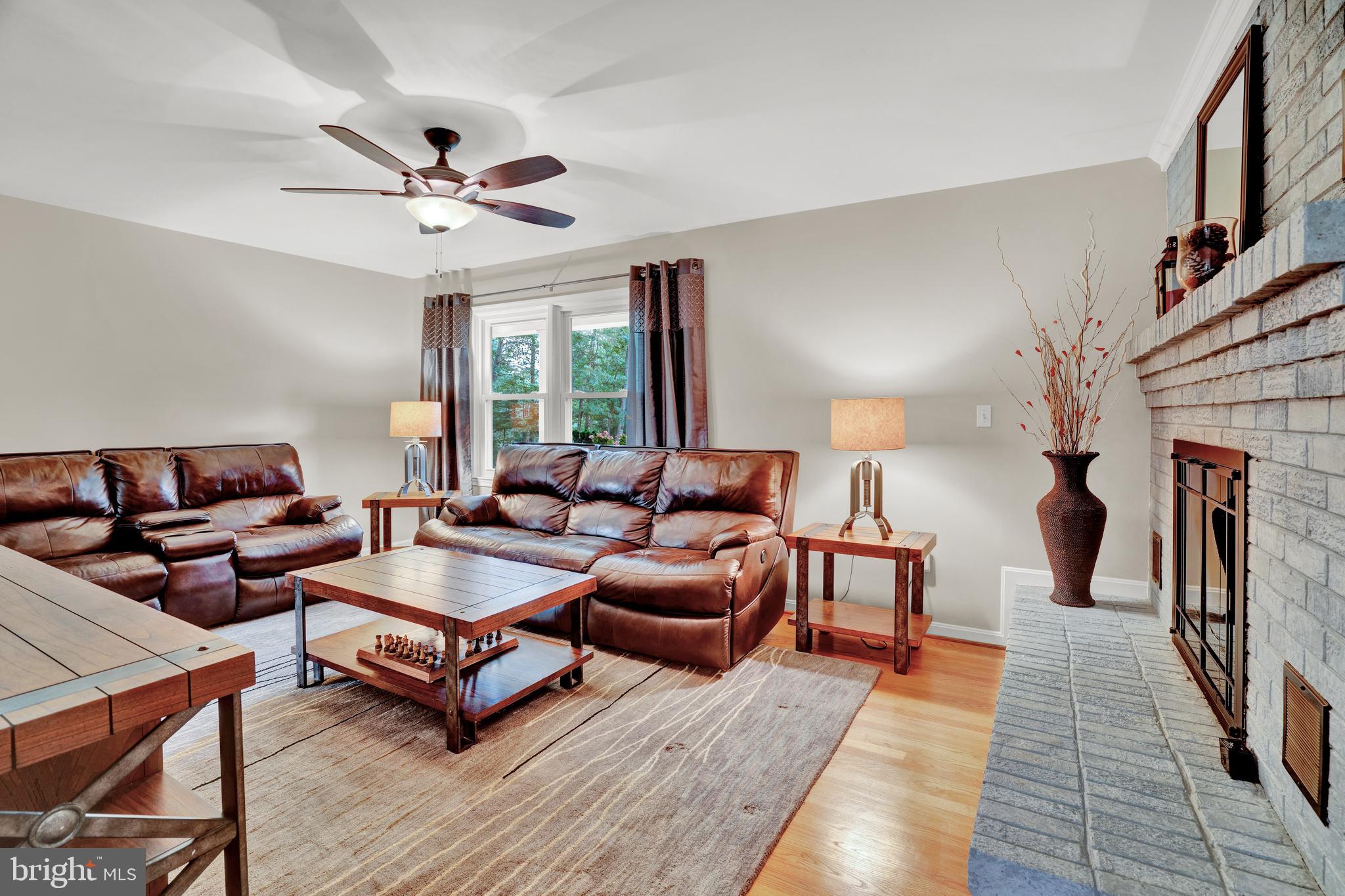 WATERFALL VILLAGE - Residential