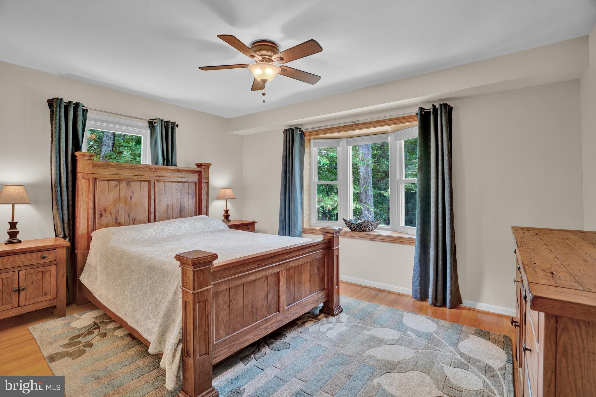 WATERFALL VILLAGE - Residential