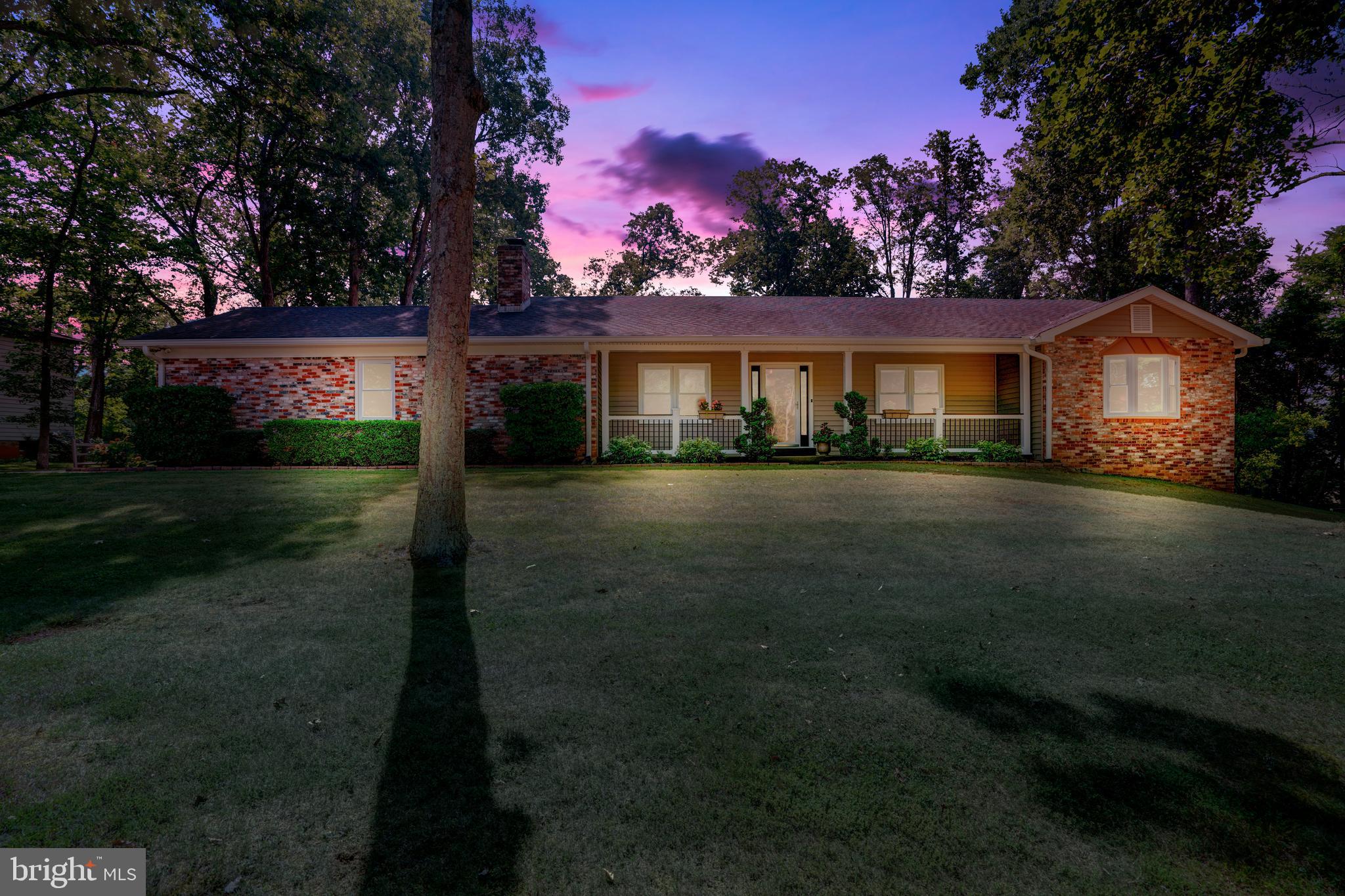 WATERFALL VILLAGE - Residential