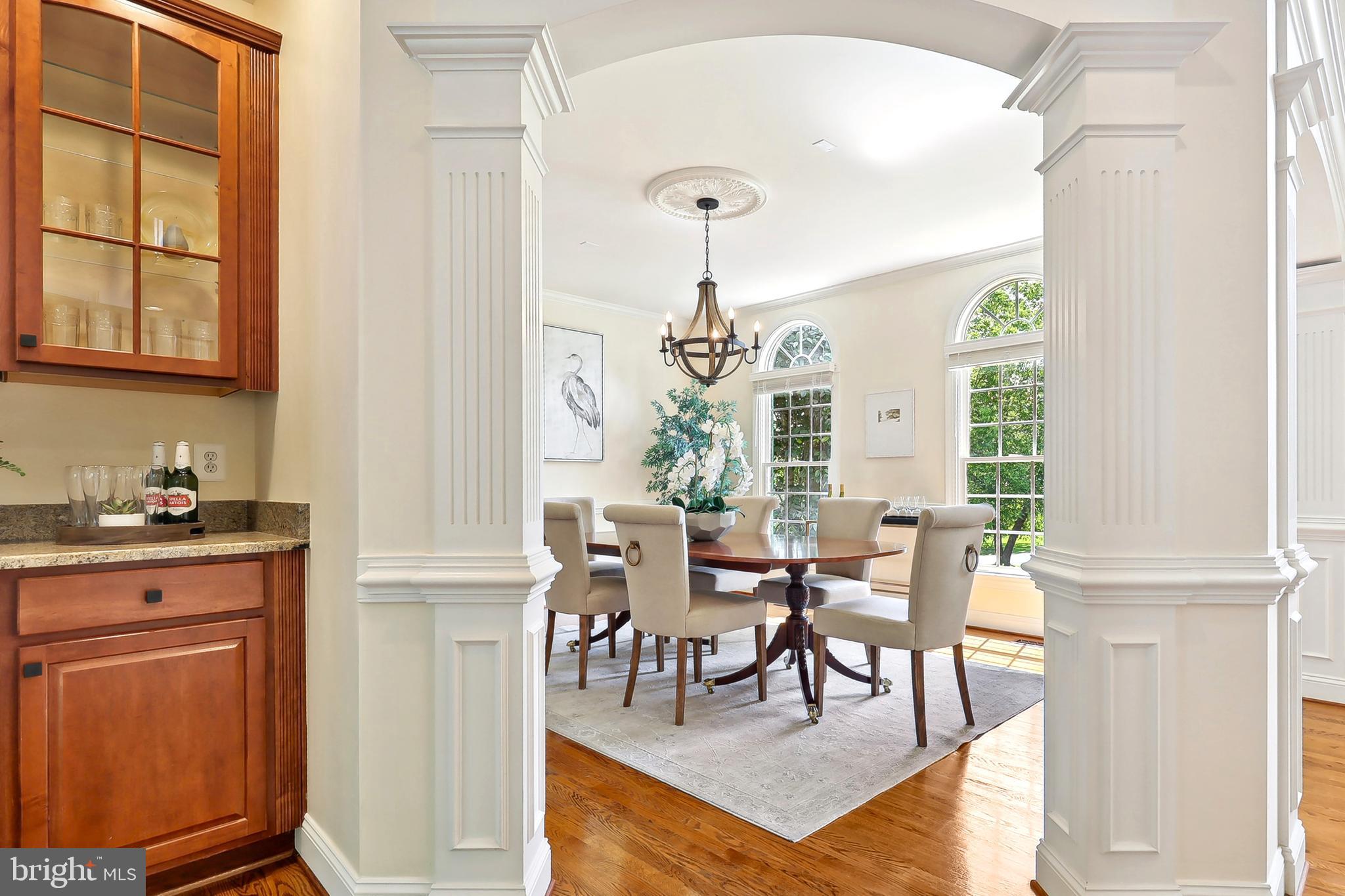 SHELTER LAKES - Residential