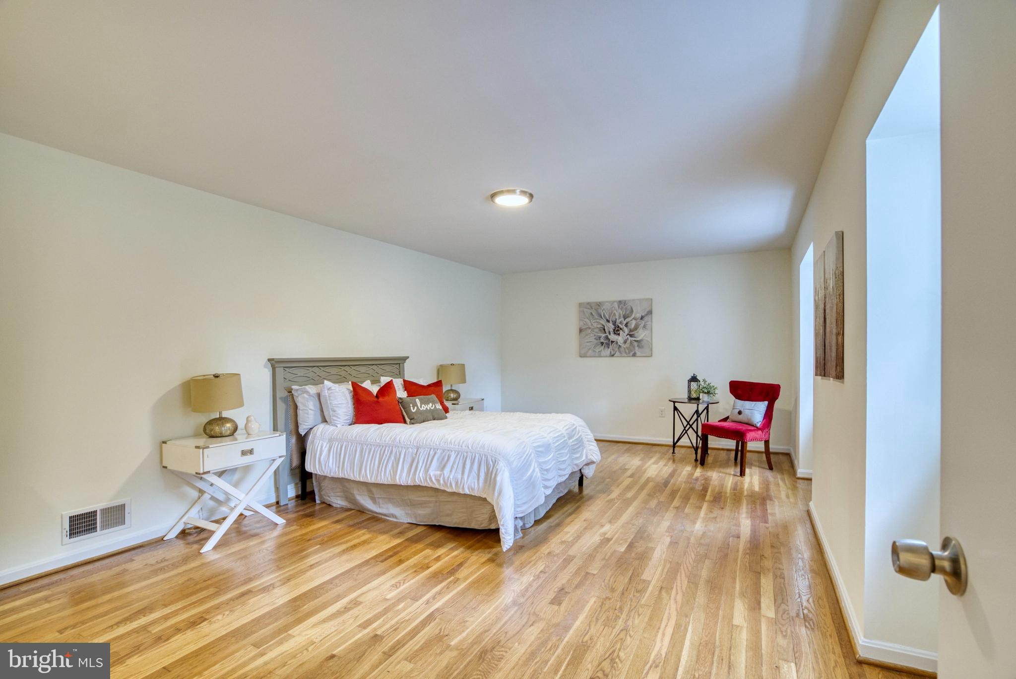 MILWAY MEADOWS - Residential