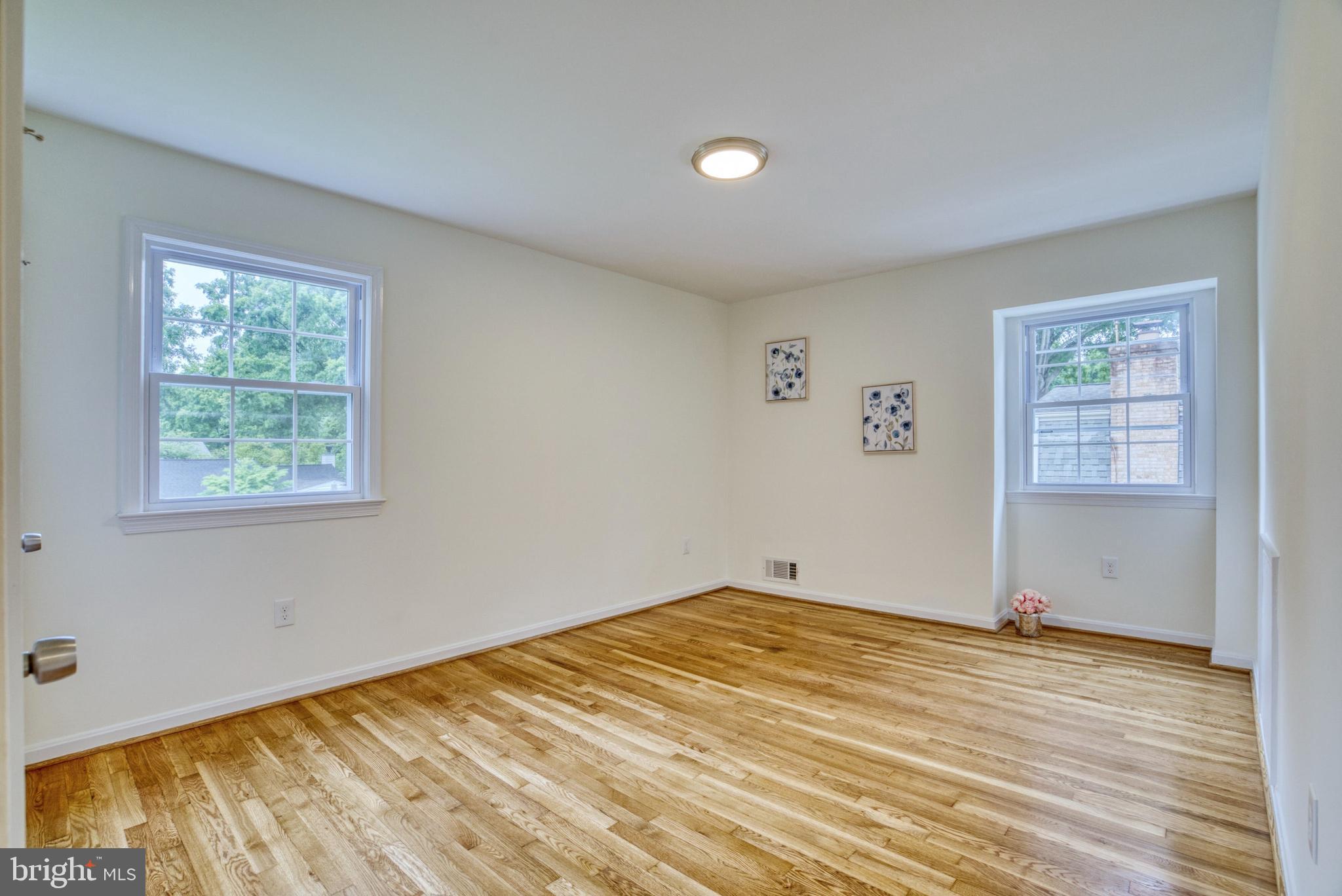 MILWAY MEADOWS - Residential