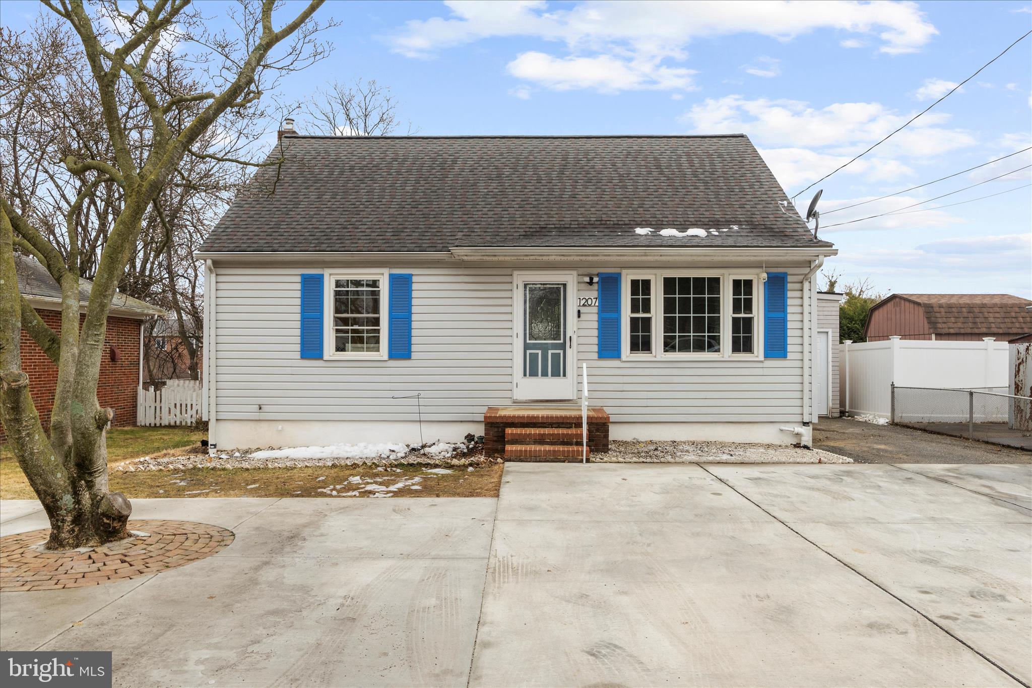 ROSEDALE - Residential