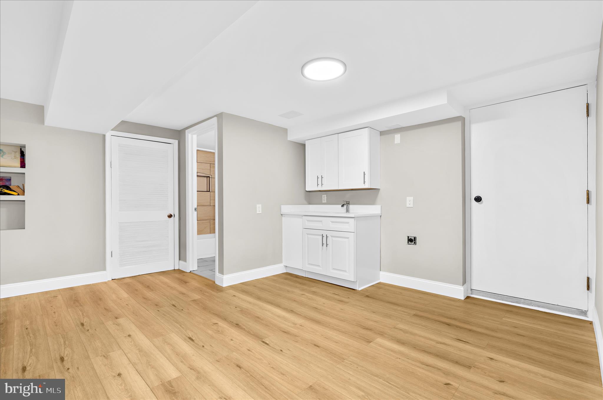 ROSEDALE - Residential