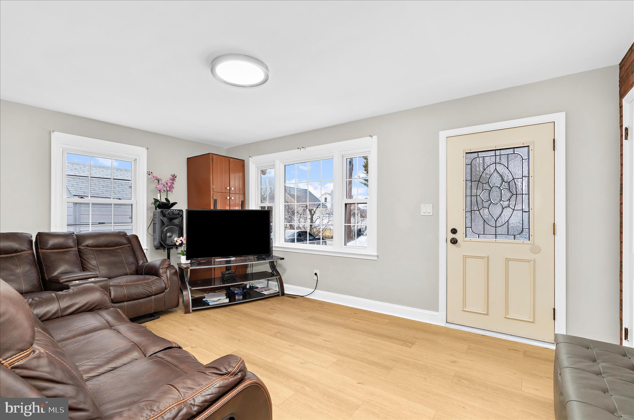 ROSEDALE - Residential