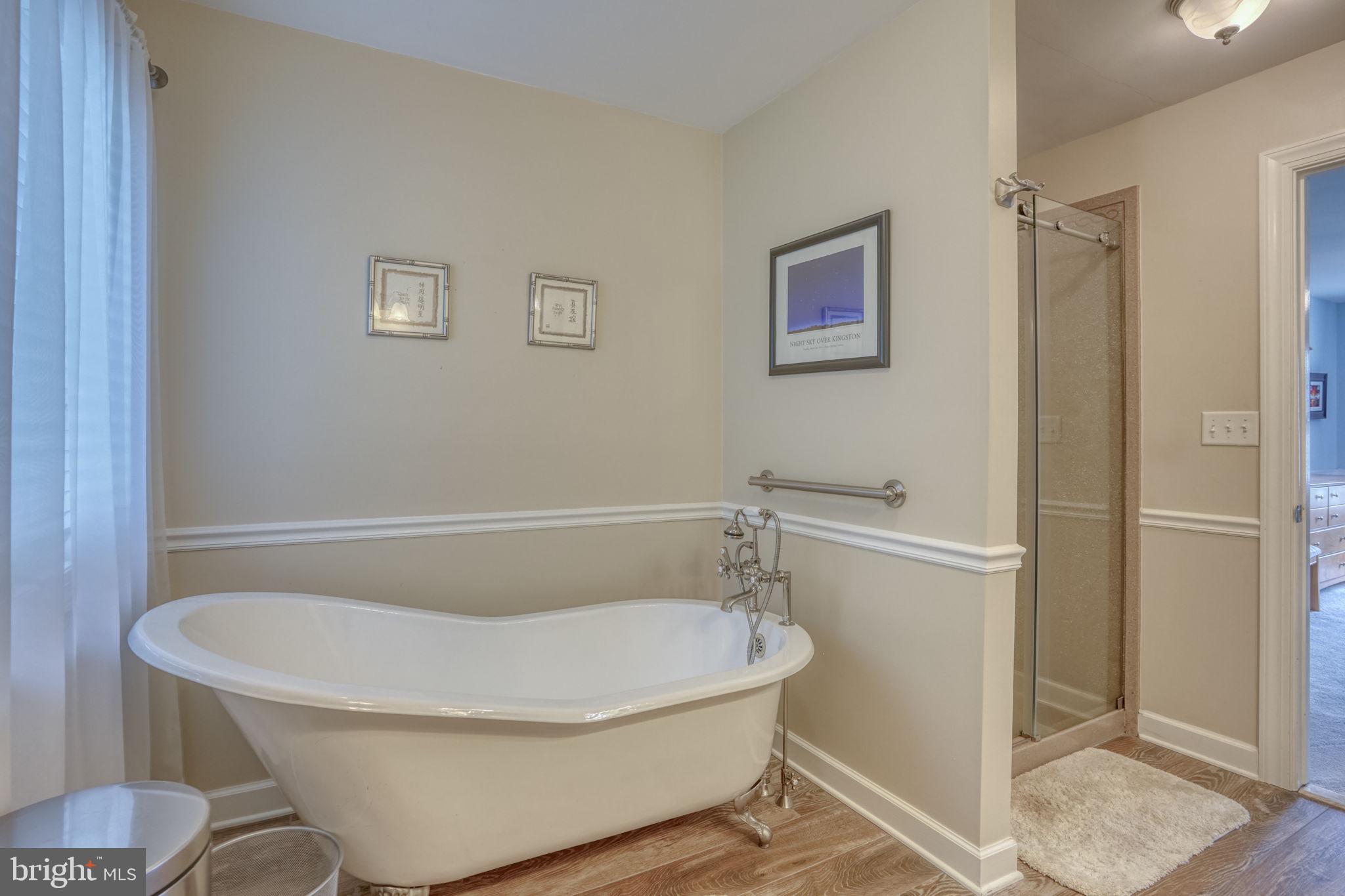 CHARTWELL - Residential